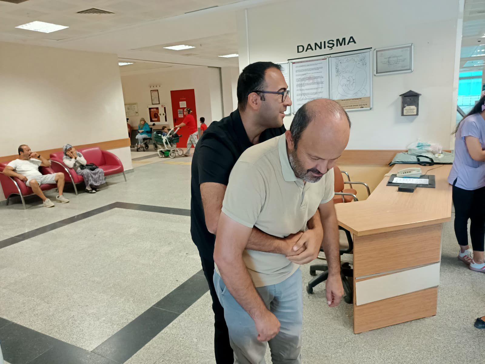 Nazilli Devlet Hastanesinden Ilk Yardim Farkindaligi 599239 D88Cba8972B1579Fe36E0A22Cdf41F3F