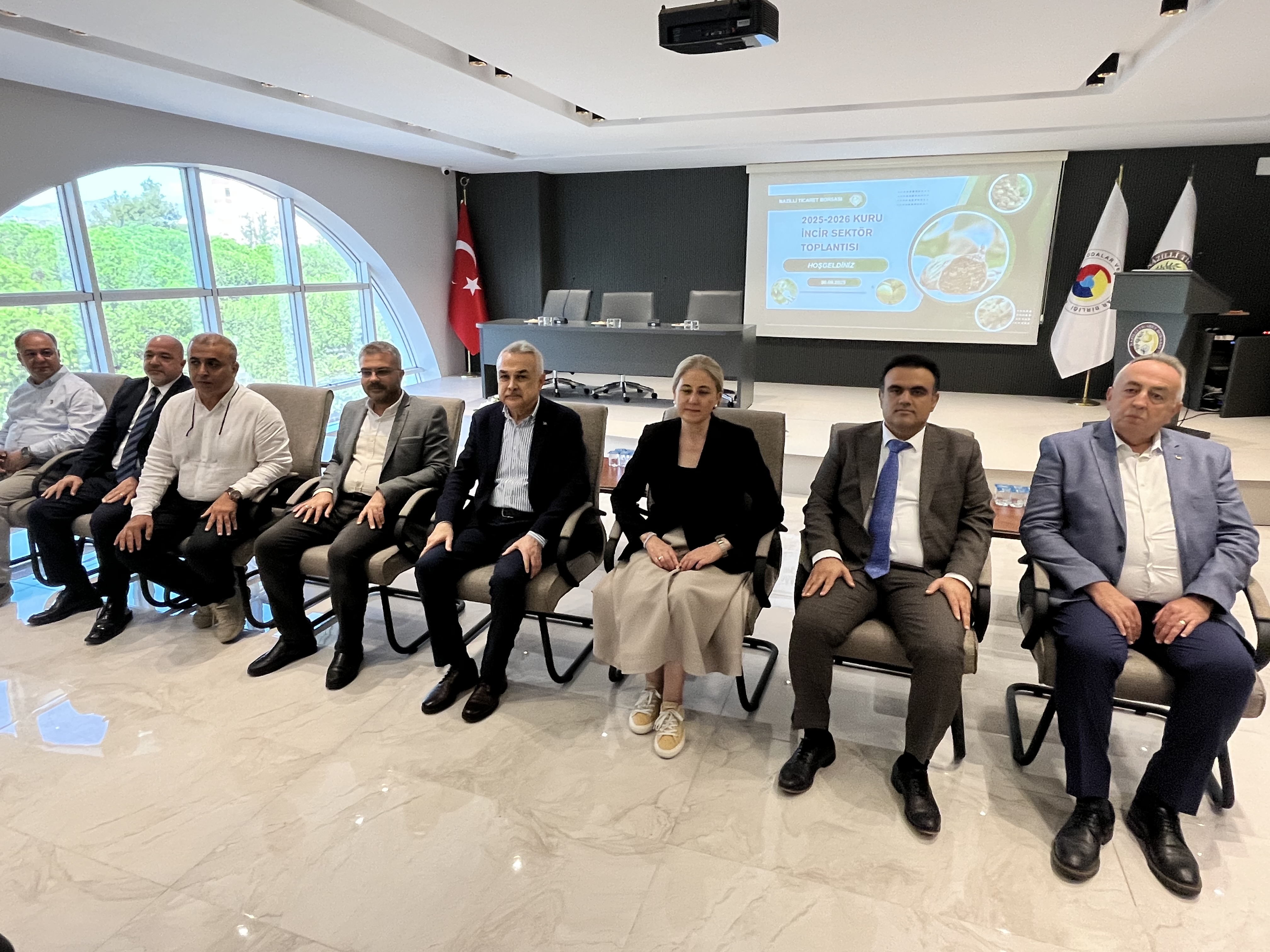 Nazillide Kuru Incir Zirvesi 603333 Ac7118D93627Dcf0658Abf7D1A255F4C