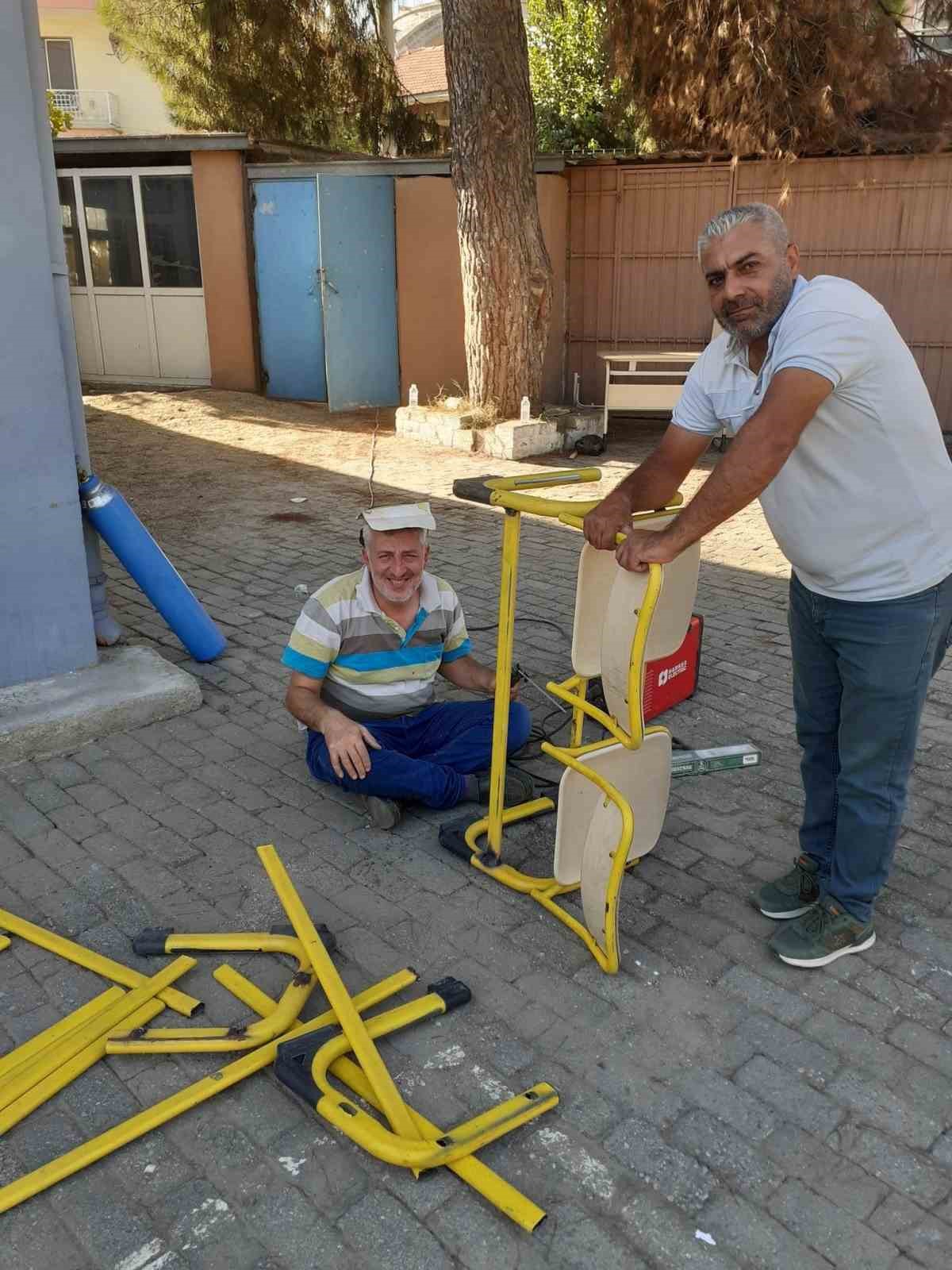 Ogrencileri Icin Kaynak Makinesinin Basina Gecti 1D346Ca9A9A7Af861640F46F9692F2E6