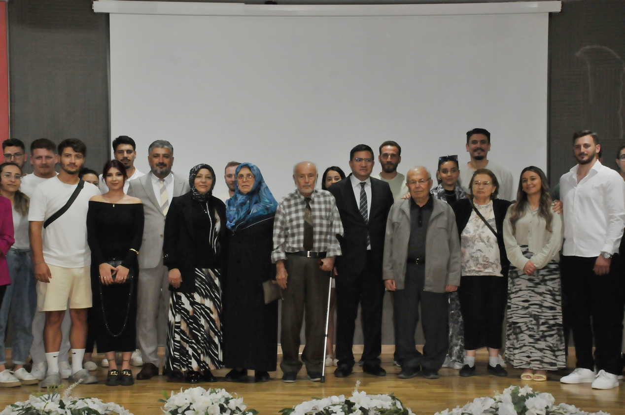 Omurluk Asklariyla Genclere Ilham Verdiler 602409 F1E119476Af2740F8B4F2B71B77C2Fb8