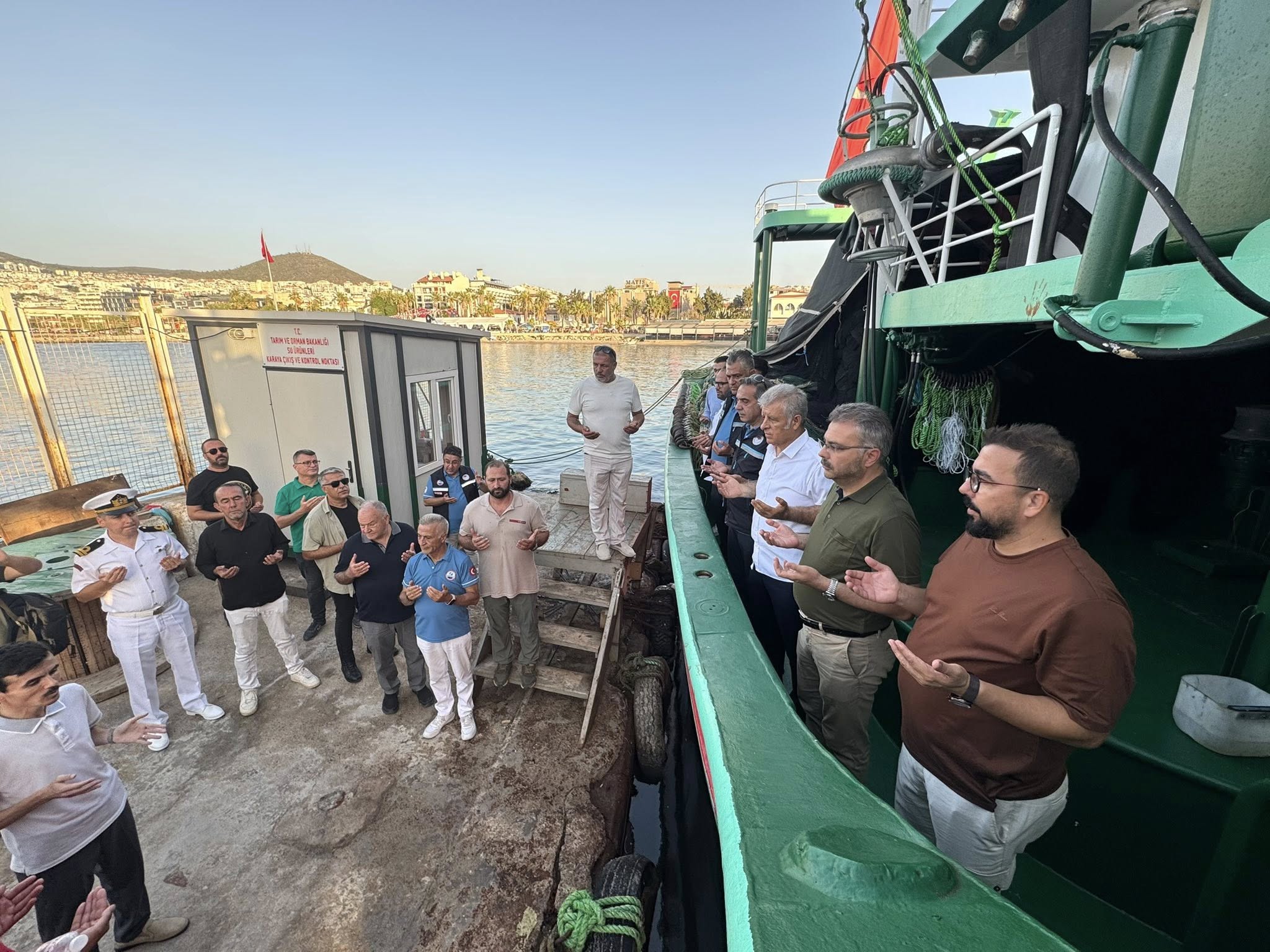 Ozmen Balikcilara Bereketli Sezon Dilerim 595694 B7C883758Eada3B3908F68Ce868F664C