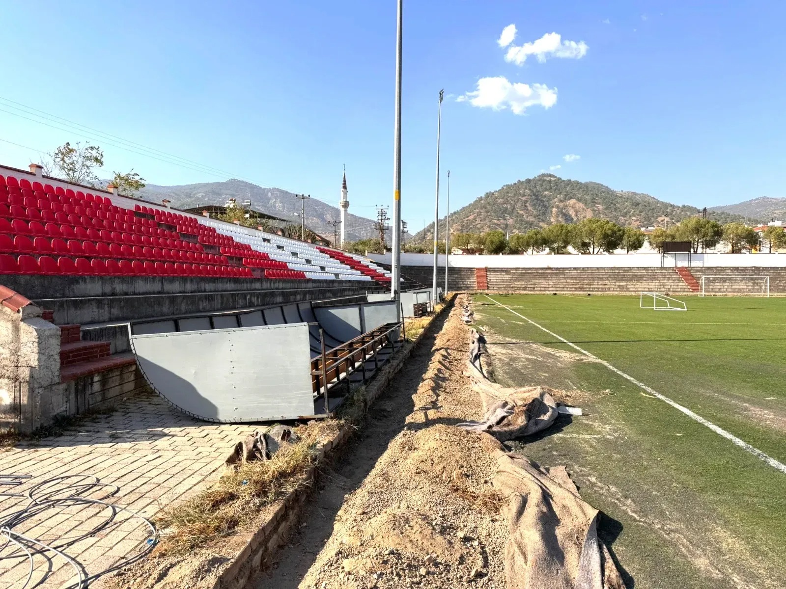 Pamukoren Nazilli Icin Hazirlaniyor Stadyumda Calismalar Tum Hiziyla Devam Ediyor 601963 9B1Dde709919Bdb9118D22E0F0Df5B61