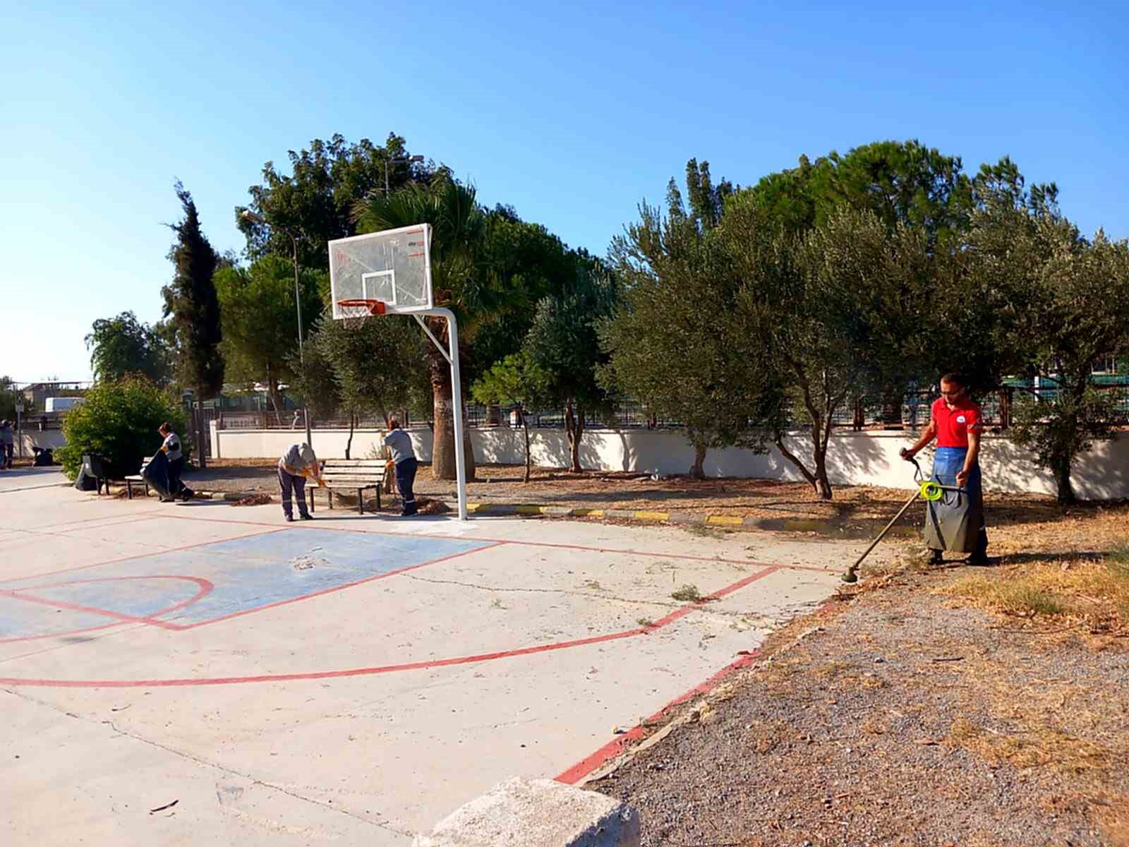 Soke Belediyesinden Okullarda Temizlik Seferberligi Fb02Bc3113F8A75Fd244A5A77A8A0737