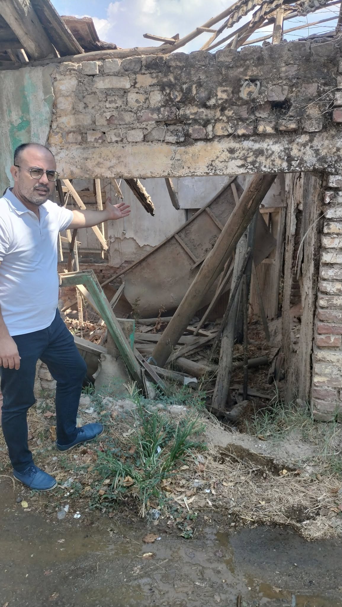 Tarihi Karargahin Metruk Hali Icleri Sizlatiyor Gunduz Milli Aydin Alayi Karargah Binasi Kultur Muzesi Olsun 597502 70F1Be518Dfef4E4Cffcf11C79E909E7