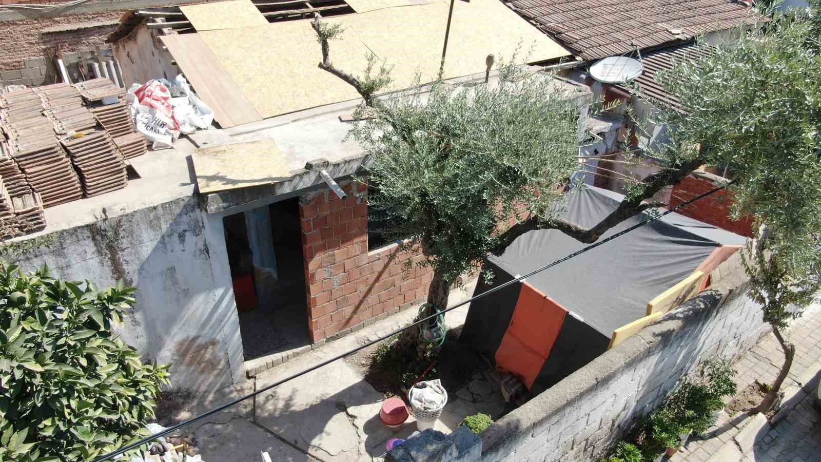 Torunu Ve Oglu Ile Cadirda Yasam Mucadelesi Veriyor 5E49Ff66Fc851F5D493A2D9E8F042888