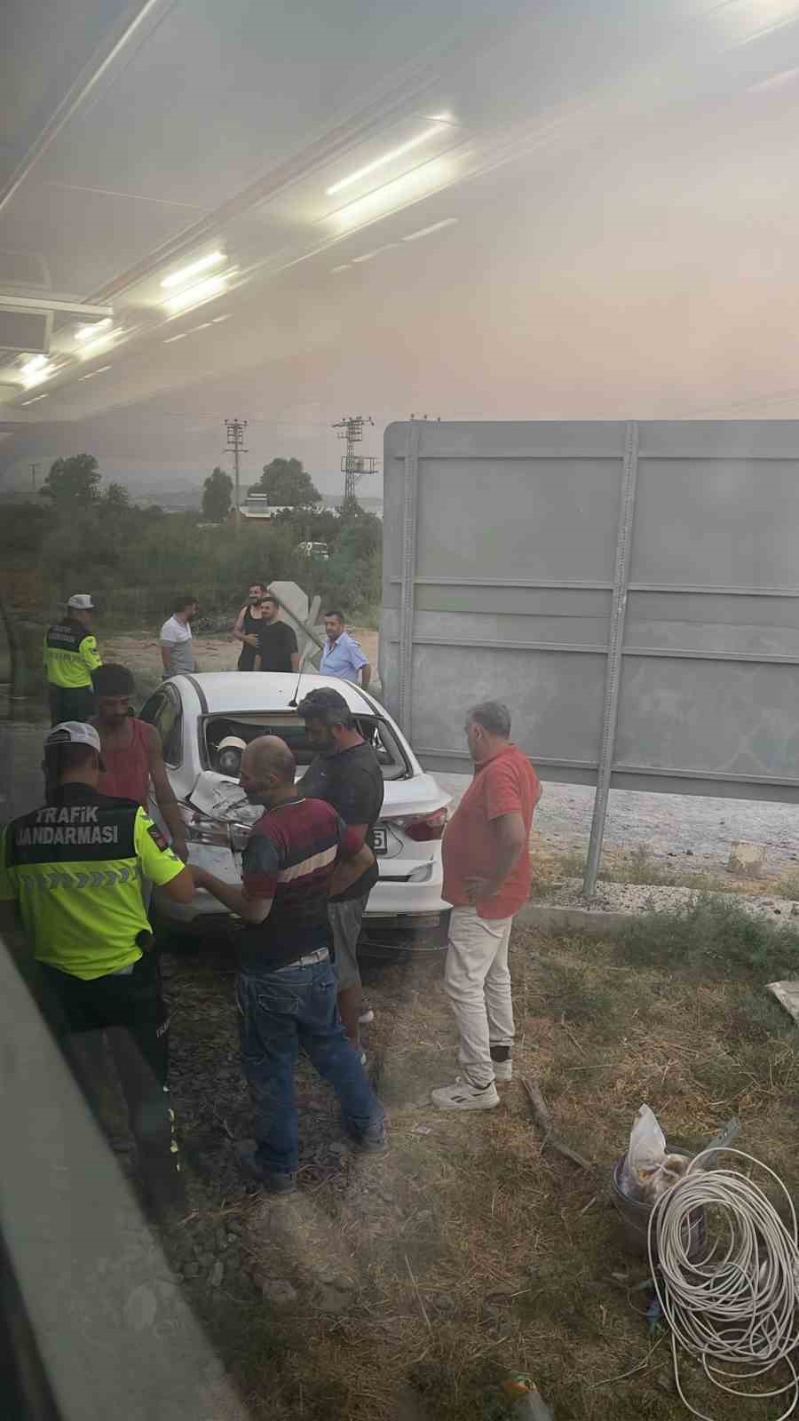 Yolcu Treni Otomobile Carpti 1 Yarali Ff710D88372849Eacca965870E8F0Db0