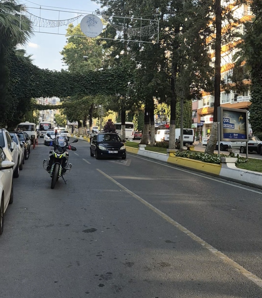 Adnan Menderes Bulvarindaki Degisme Esnaf Ve Vatandaslardan Tam Destek 607028 A41695Aada851888F7389A61Ac939A67-1