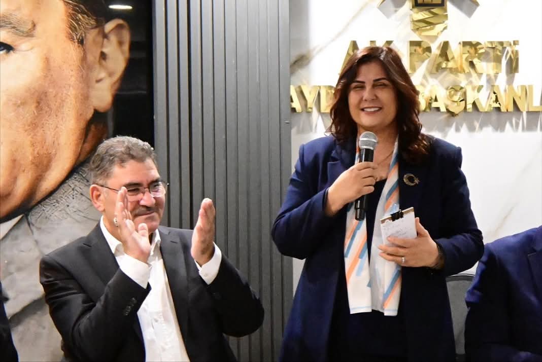 Ak Parti Aydinda Kenetlendi 609921 1Ae5601C20Bd6012B5642Cf74E69Cf51