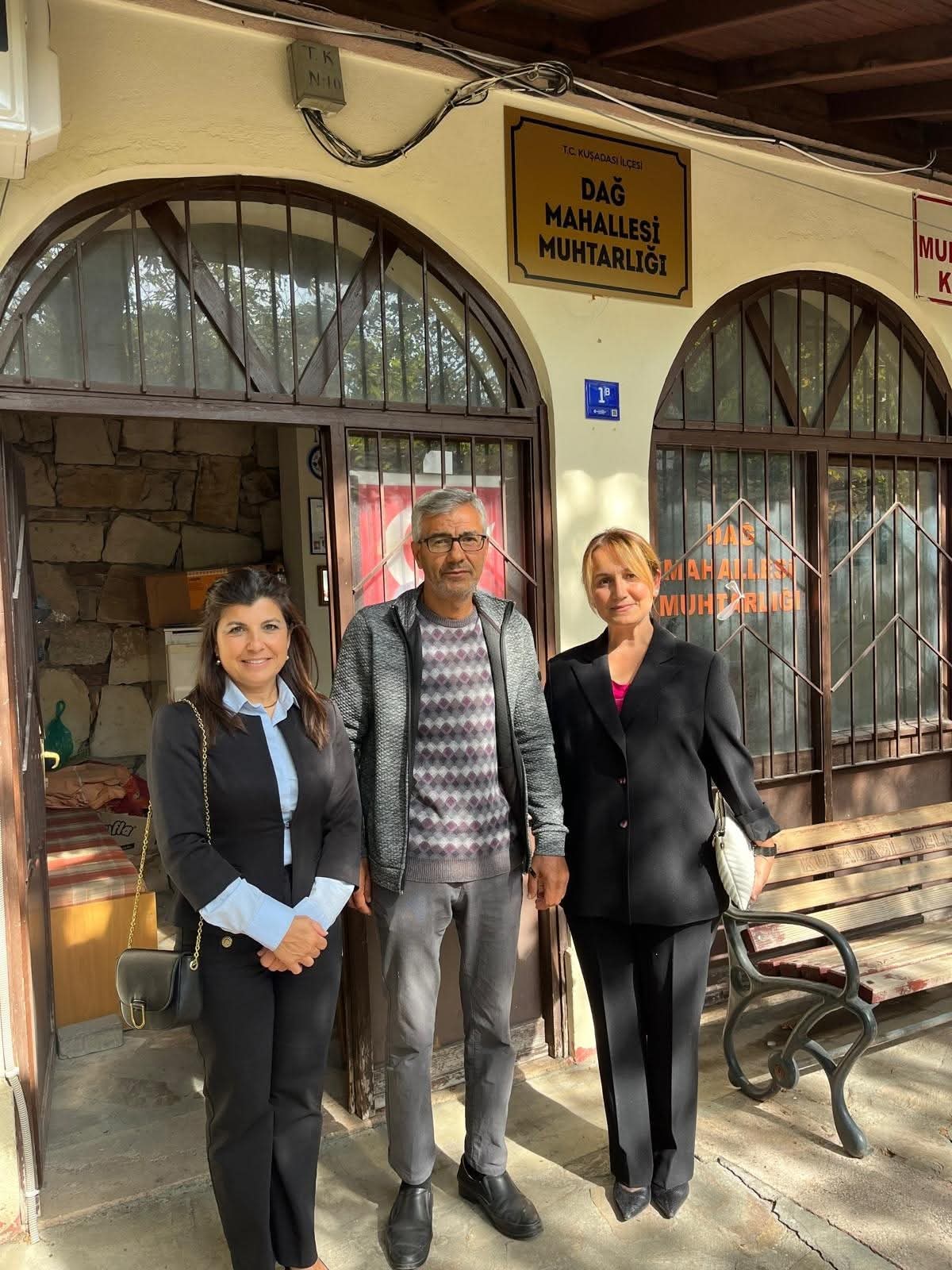 Ak Parti Kusadasi Yonetimi Mahalle Muhtarlariyla Bulustu 607836 102C61Da2890A914394Afb1Ca13E5553