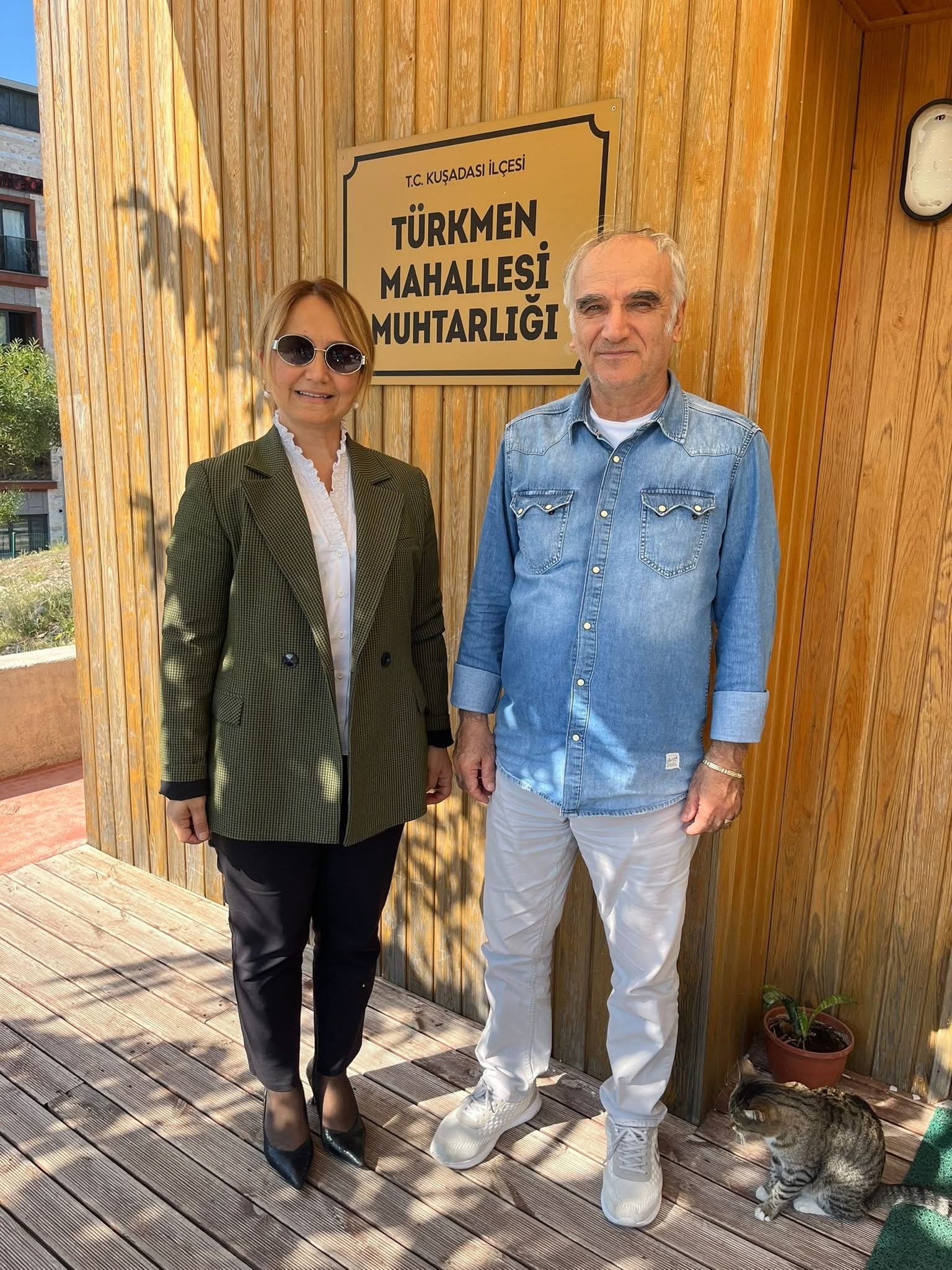 Ak Parti Kusadasi Yonetimi Mahalle Muhtarlariyla Bulustu 607836 541A3245Fa66Bd5Eb0F403594Fc3B1D6