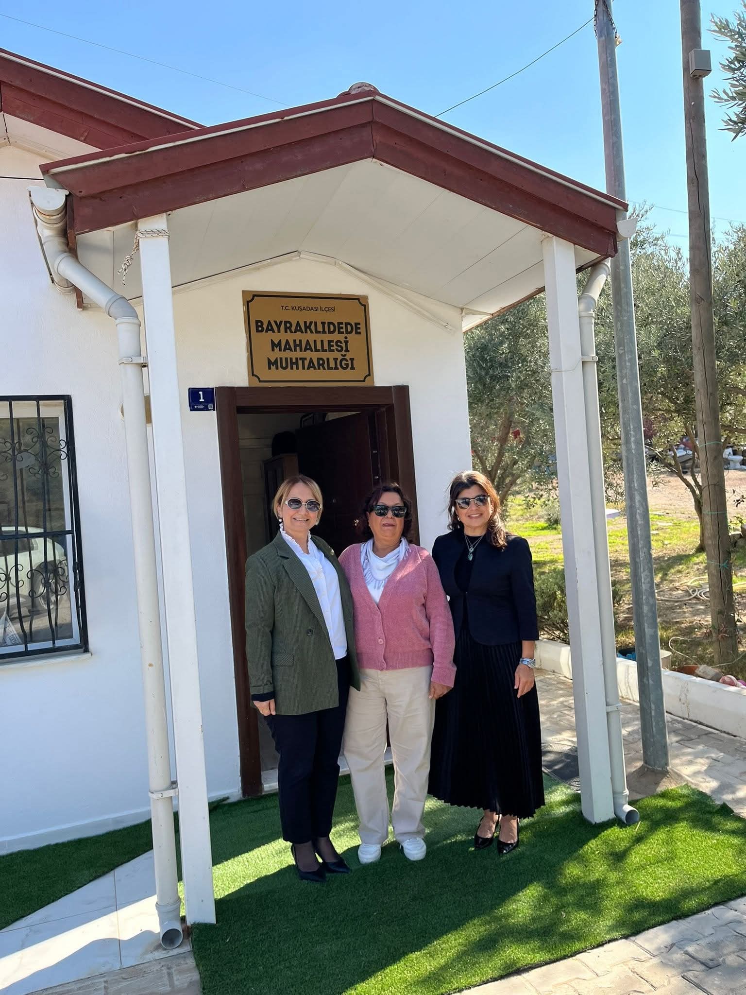 Ak Parti Kusadasi Yonetimi Mahalle Muhtarlariyla Bulustu 607836 832107F67D637570C7D8Cd942F885D1F