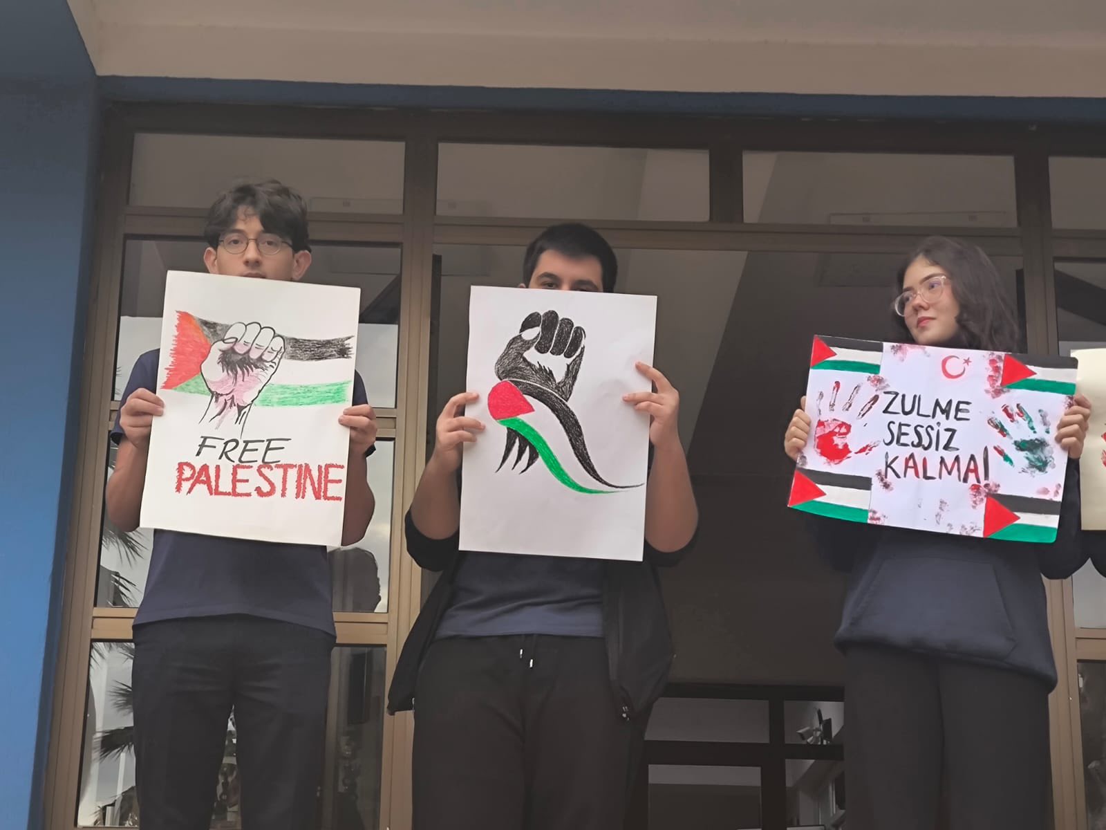 Aydin Lisesi Gazzenin Sesi Oldu 604818 E2C706B007952D7A1E6047C78D0E92A8