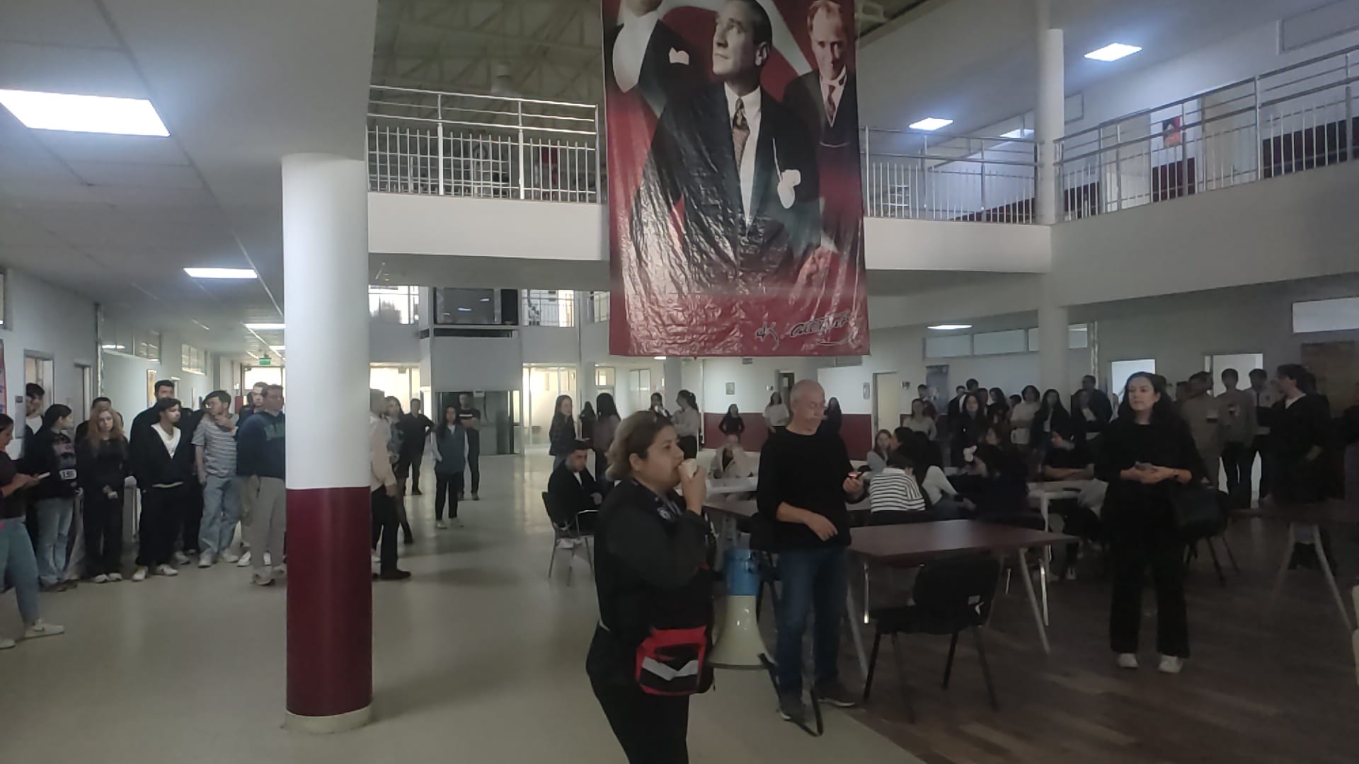 Aydinda Gercegini Aratmayan Deprem Tatbikati 608015 54Dd6F92826D8Ce8A7E12360A35755C0