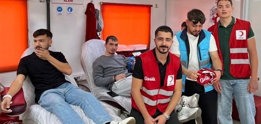 Aydinda Gonullu Ogrencilerden Kan Bagisi A49Bb34F8D60227Bbef1D1Fd47033E76