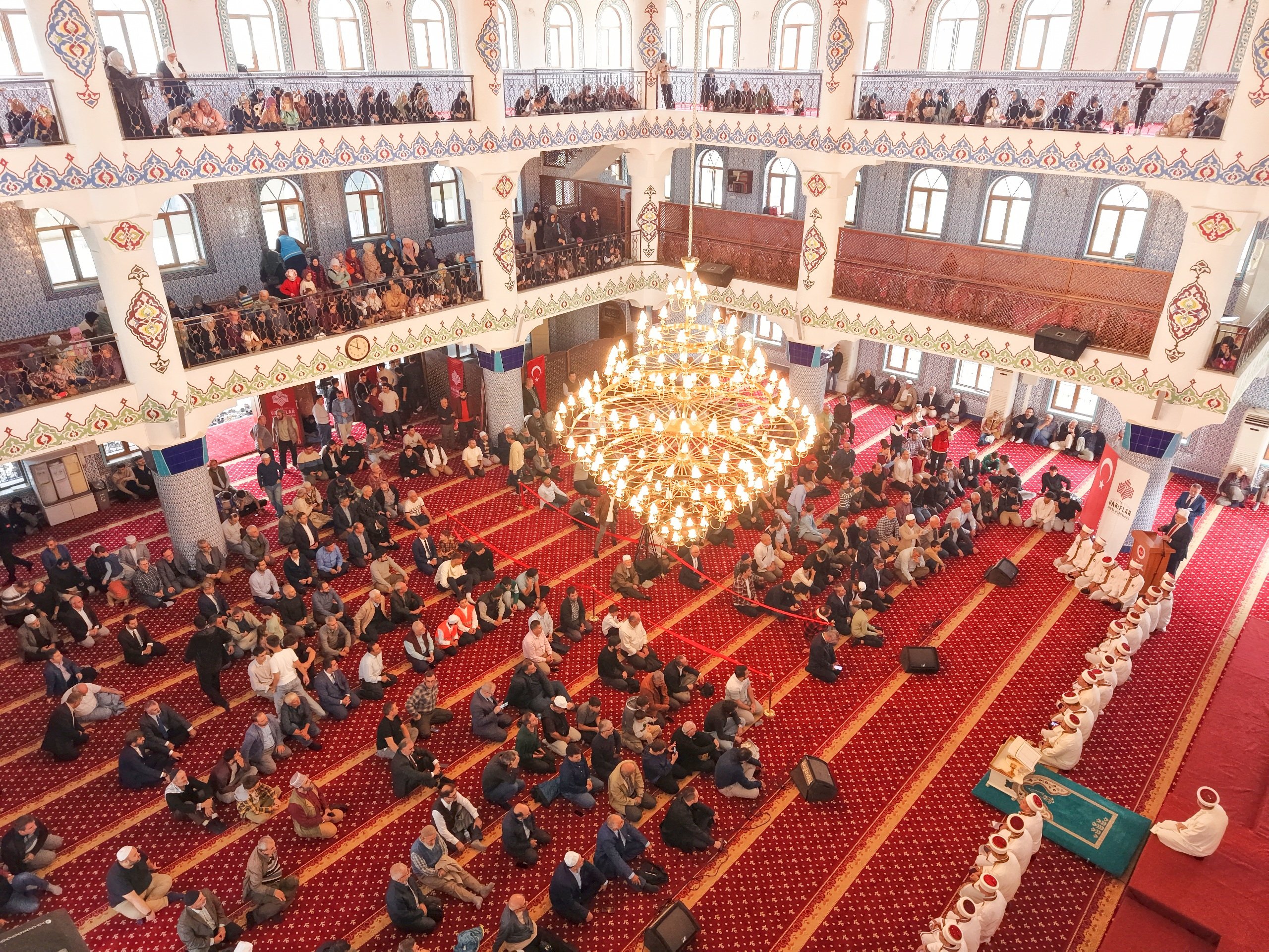 Aydinda Ogrencilerin Hafizlik Gururu 26 Ogrenci Icazet Belgelerini Aldi 609418 4726Fe5Cc7834Ebceba0F3A7Ae0Bd18D