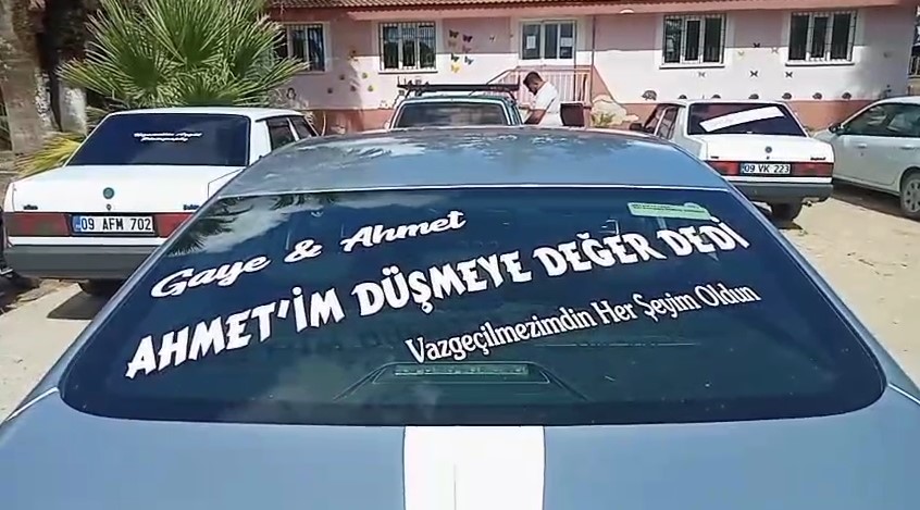 Aydindaki Dugunde Damadin Arkadaslarinin Yazd 604431 5066A060Cbb9Fd9Fcbee975Dce815828