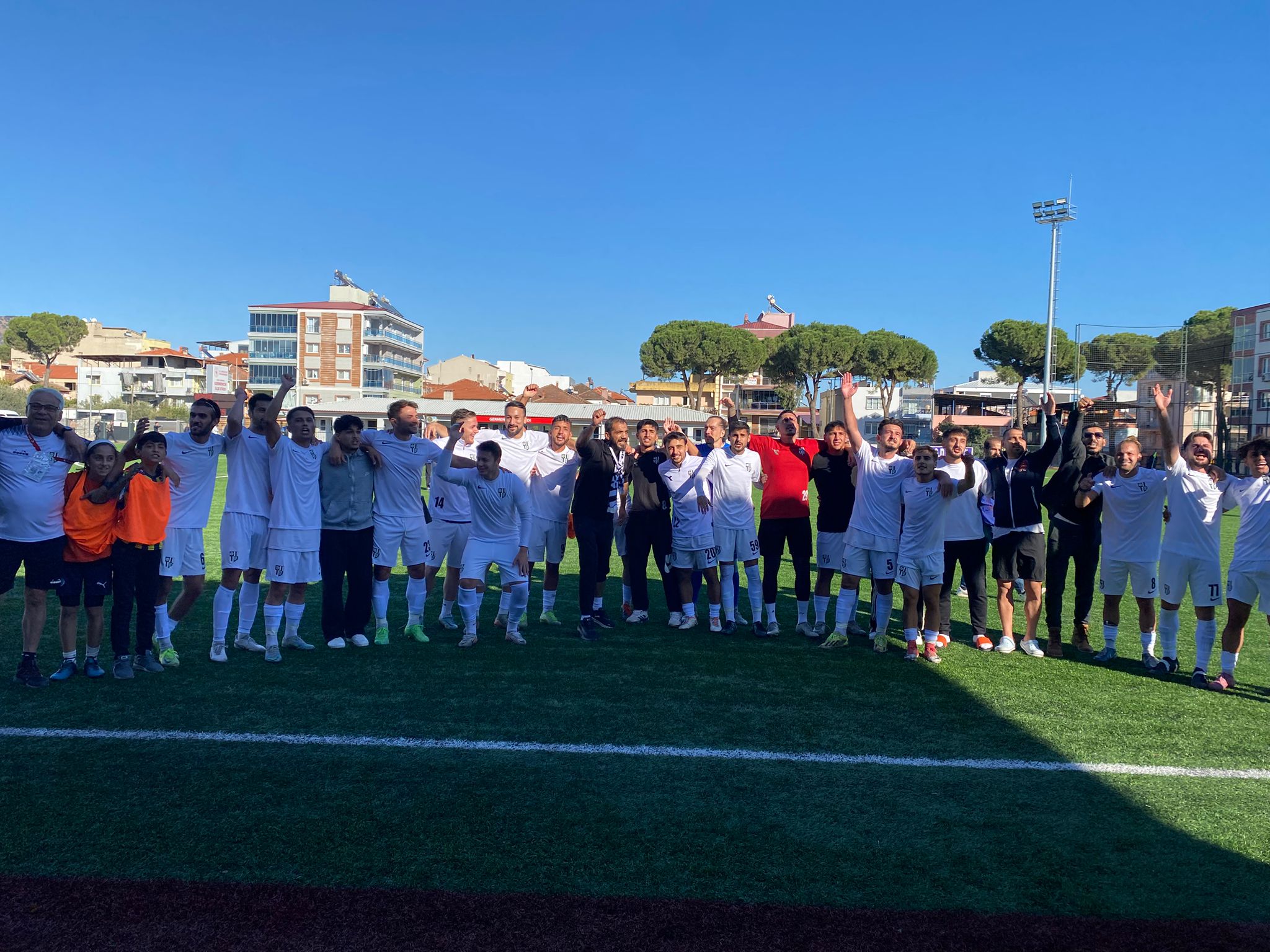 Aydinspordan Derbi Zaferi 3 Gunluk Takimdan Tarihi Galibiyet 606227 8C55A1E6565E065D55635B73955Abb49