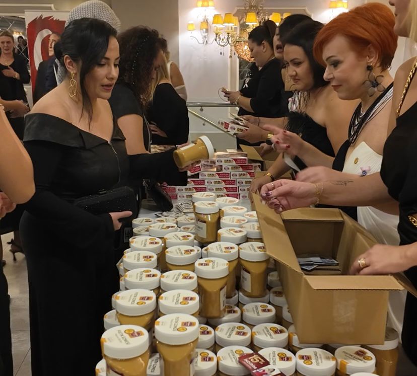 Aykadtan Meme Kanseri Farkindalik Etkinligi Erken Teshis Hayat Kurtarir 607072 D1575815C3Edf6Af92Eddbffbc255B27