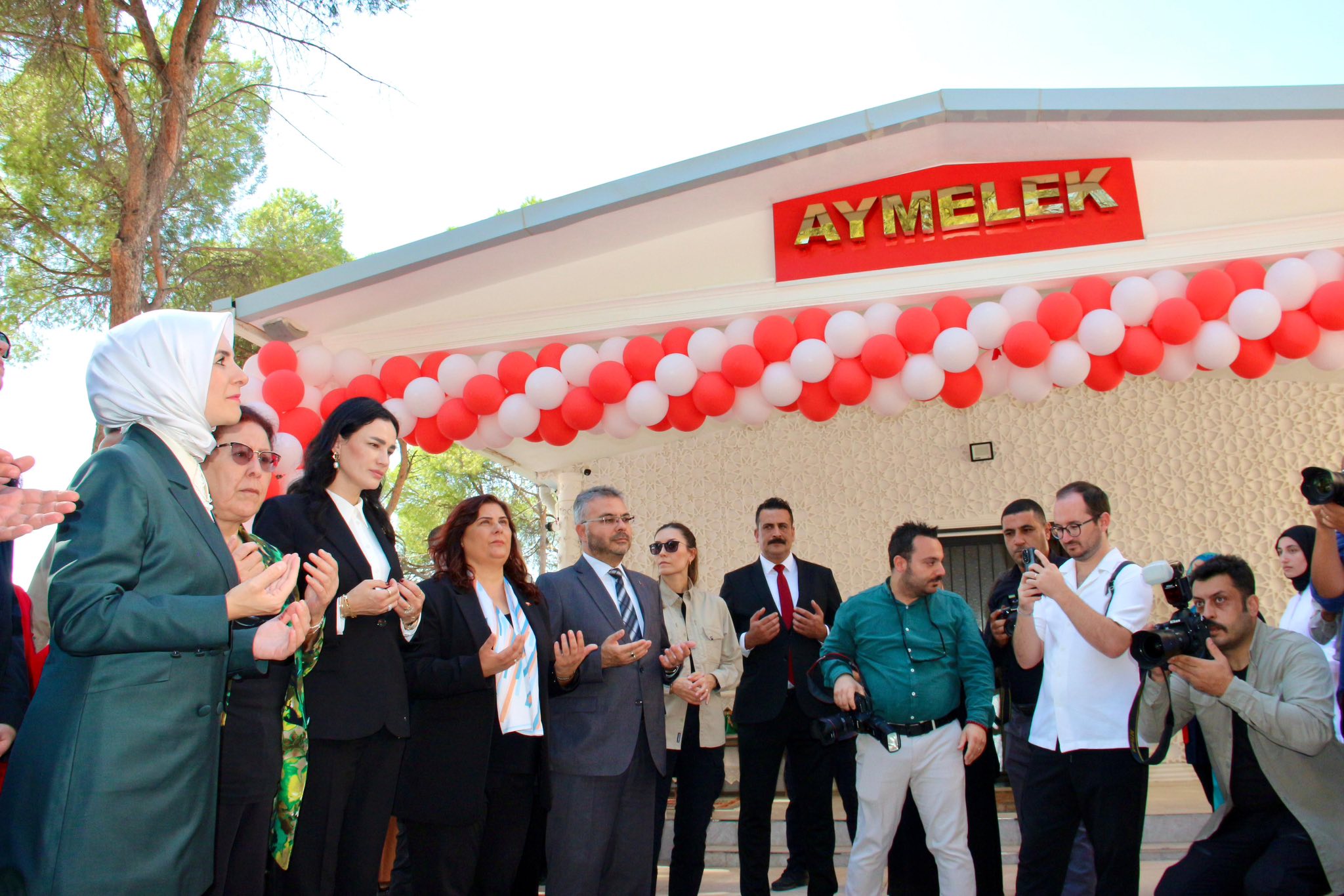 Bakan Goktas Aydinda Yasam Bakim Merkezini Hizmete Acti 604700 3967559Ea37Bcbf4E713F50Edbb22C56