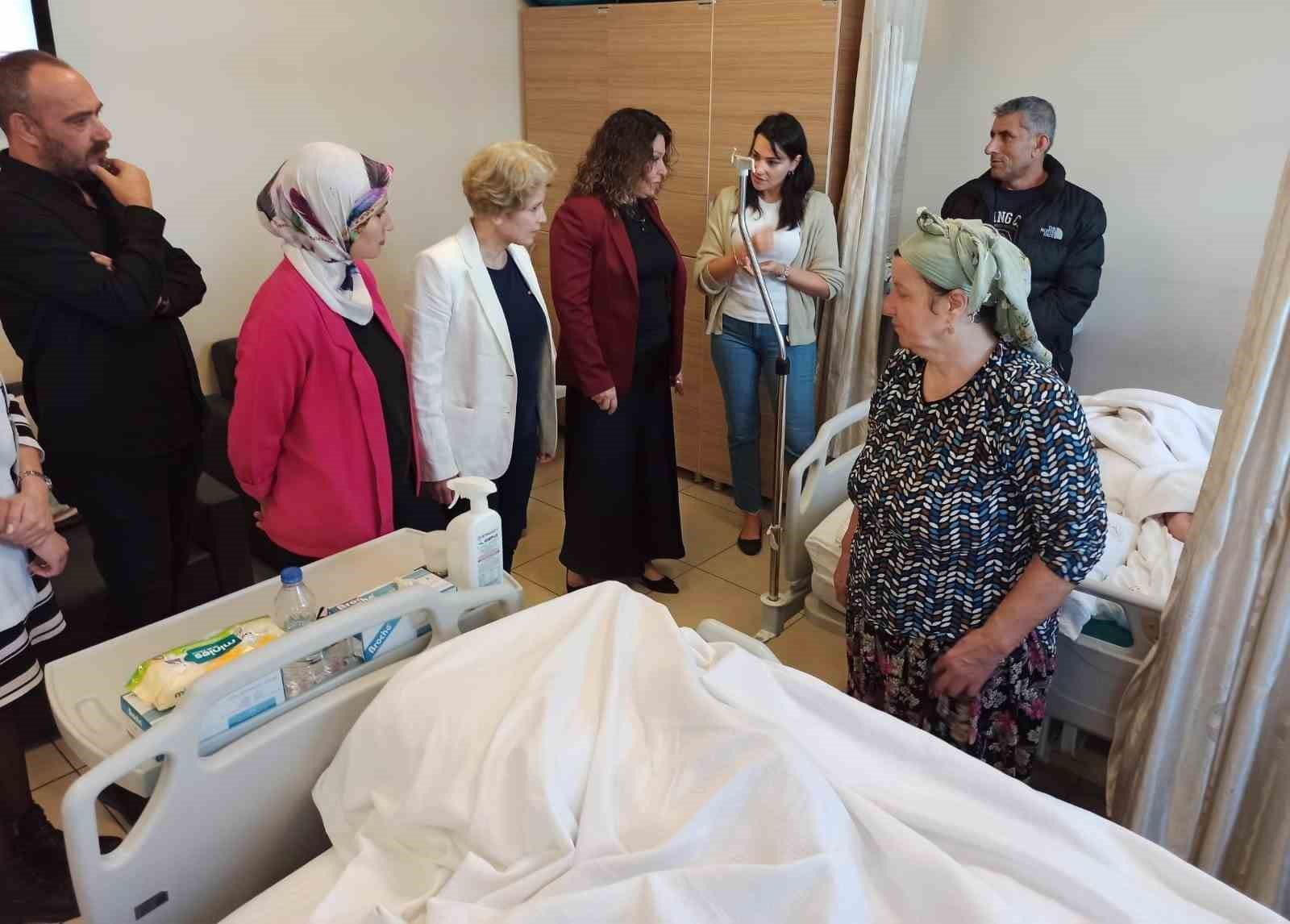 Bashekim Prof Dr Bozbastan Palyatif Bakim Calisanlarina Tesekkur 3Aba02553D06Fb54101F85Bd1C0Eb3D1