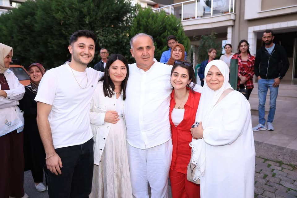 Baskan Aytekin Kaya Umreye Gitti