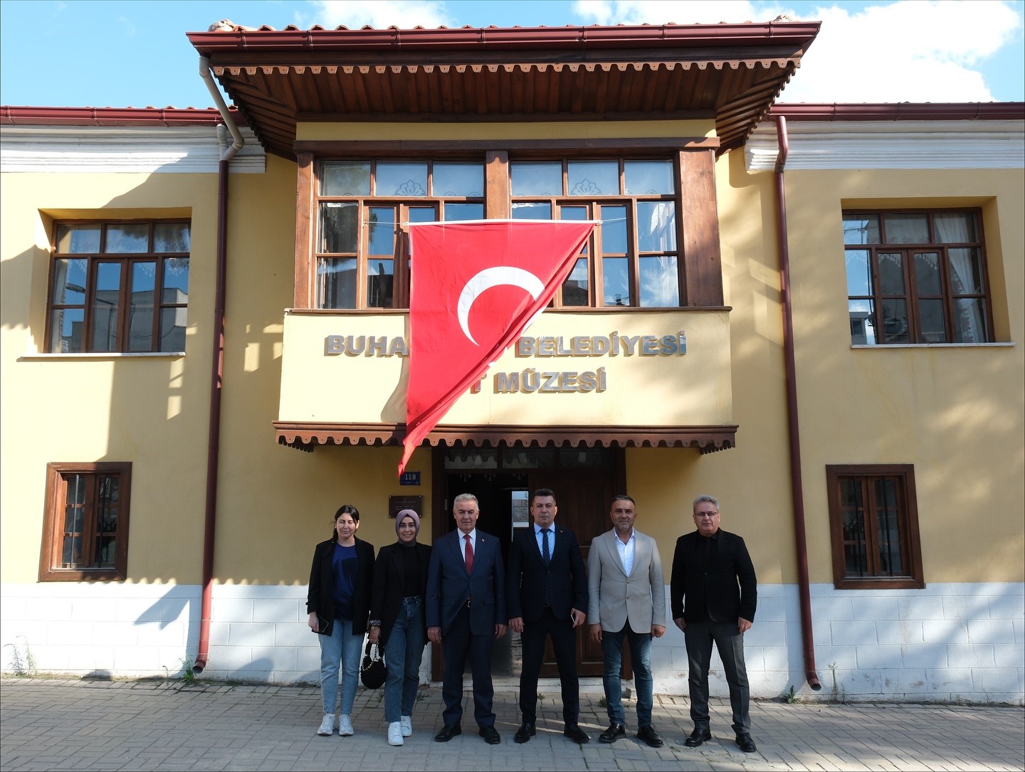 Baskan Erol Buharkentimizin Tarihine Bir Kez Daha Taniklik Ettik 3B42D31Ad904E32C34E61Fc66660Eeef