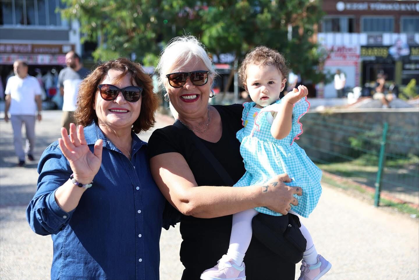 Baskan Gencaydan Altinkumda Vatandaslarla Bulustu 609651 4521737Dff6F25A38Ca4E950Adaa59Ed