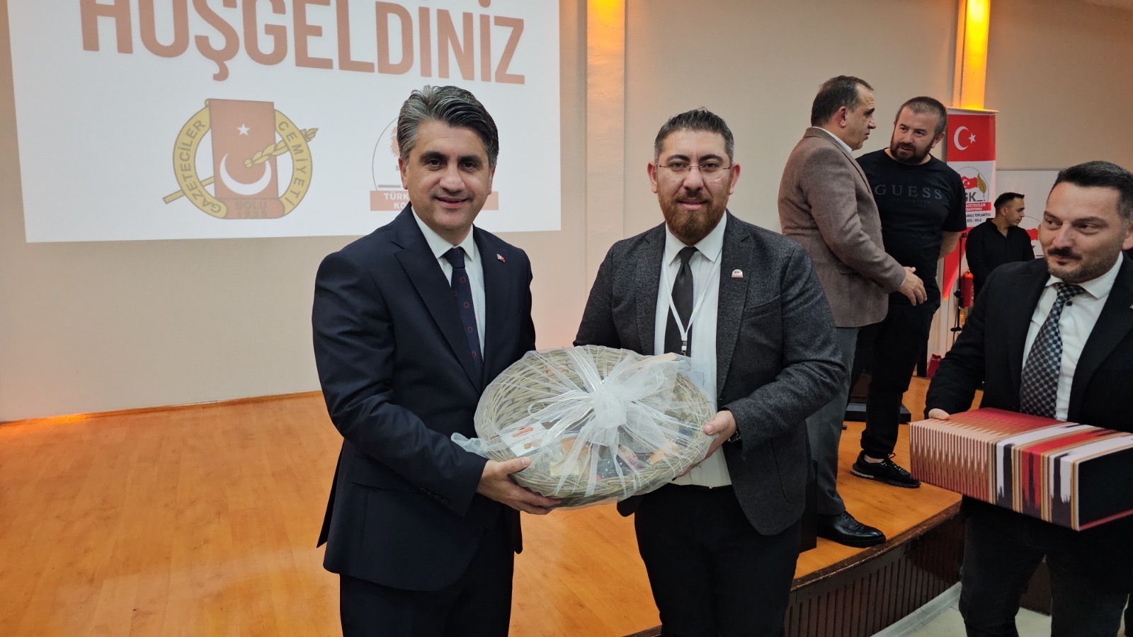 Boluda Aydin Ruzgari Esti 609478 904773F154F4D0Ac35939D096F8Dfbd6