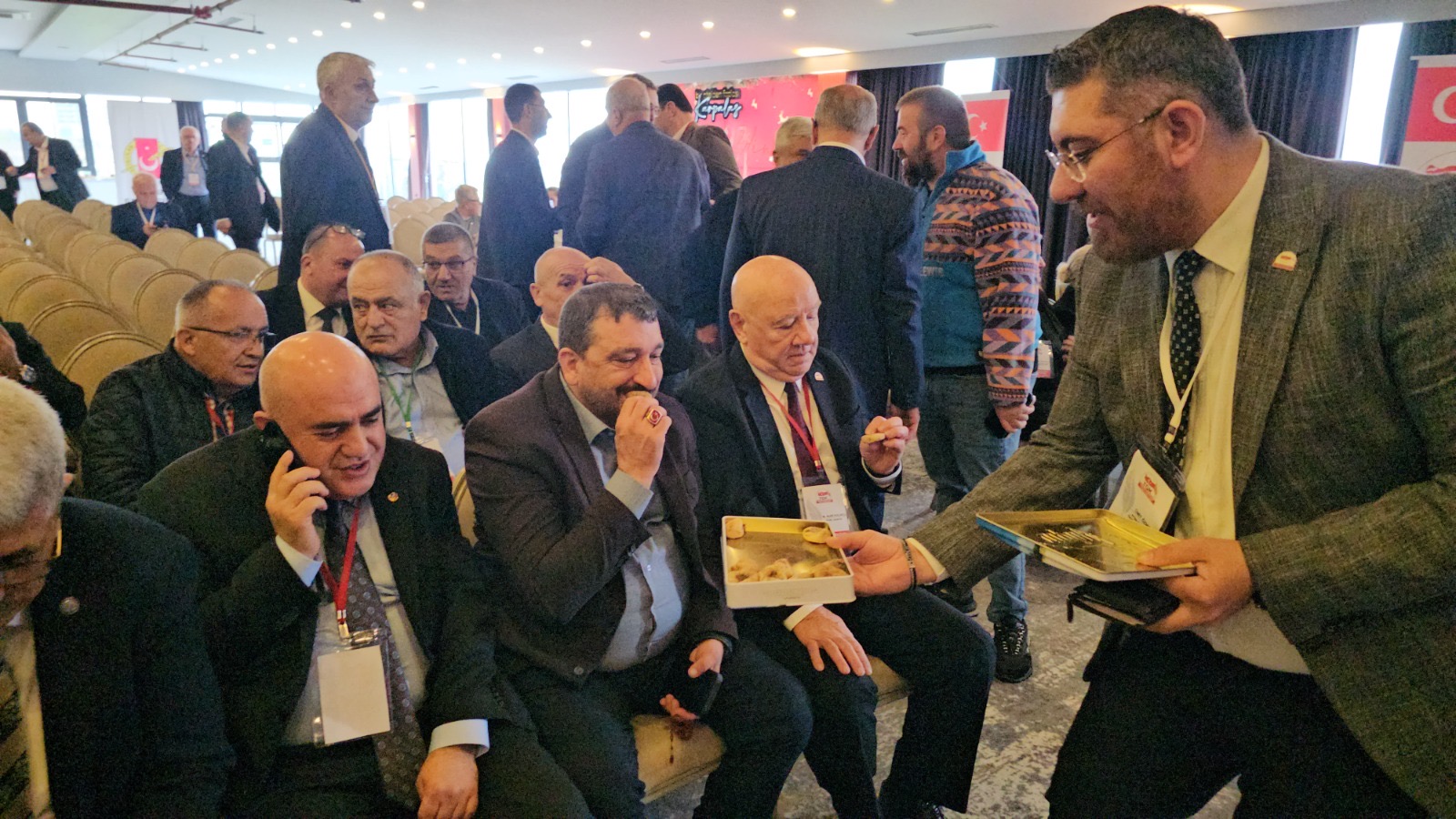 Boluda Aydin Ruzgari Esti 609478 Bc017281C04A73514Bafa061D3530Fef