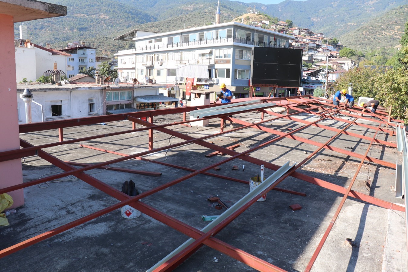 Bozdogan Belediyesinden Kutuphane Catisina Duzenleme 74C032Af46681B82B7C939560Bc710B3