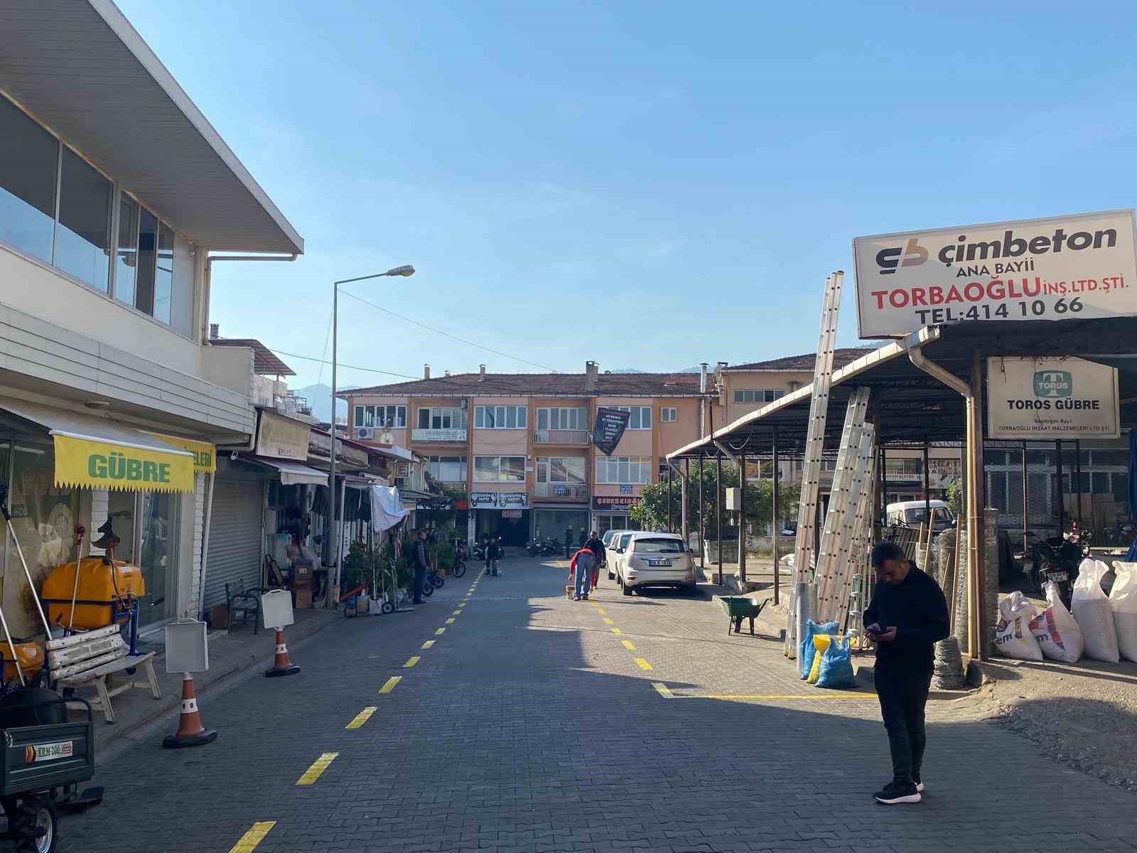 Bozdogandaki Semt Pazarinda Duzenleme Yapildi 5A72Acce7Bbae0Fd0Eb0E9736E145336