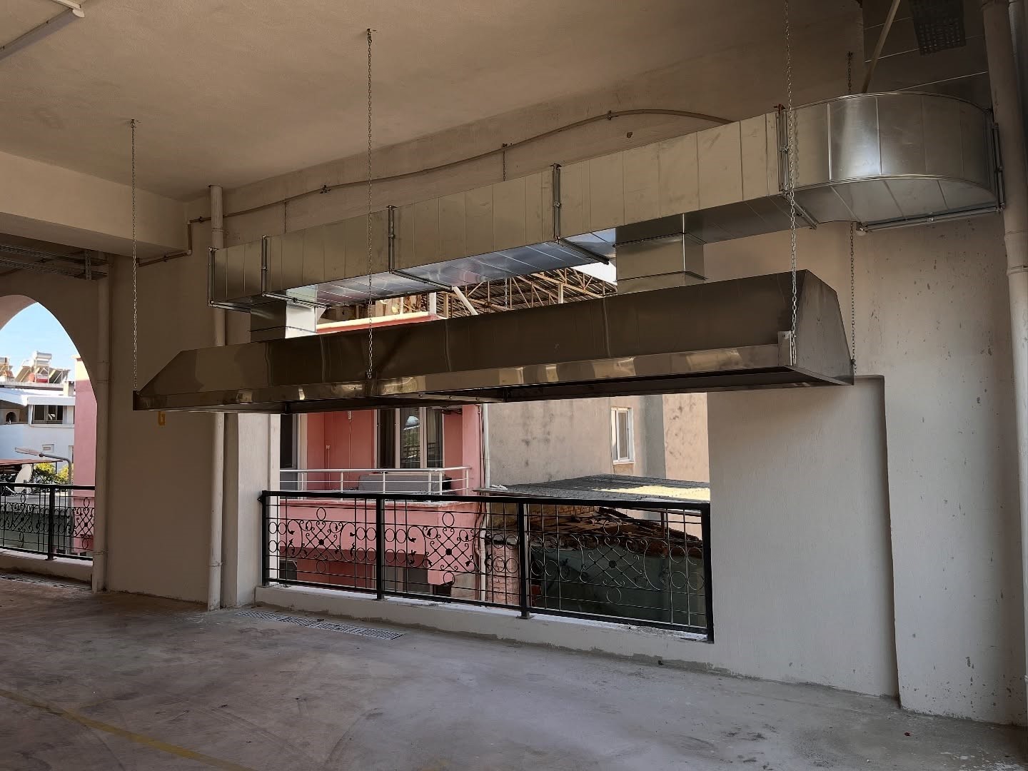 Buharkent Kapali Pazaryerinde Cemiyet Yapilabilecek 50F8D746668955E728Ae842Ea1F9C2D0