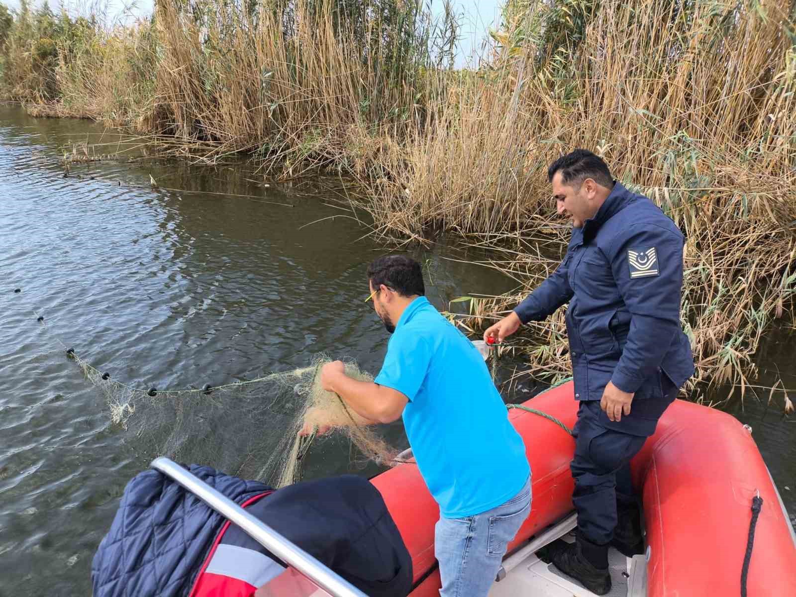 Buyuk Menderesteki Yasak Aglar Temizlendi 53D7Ab947457B013Dbef86Bfecfc017D