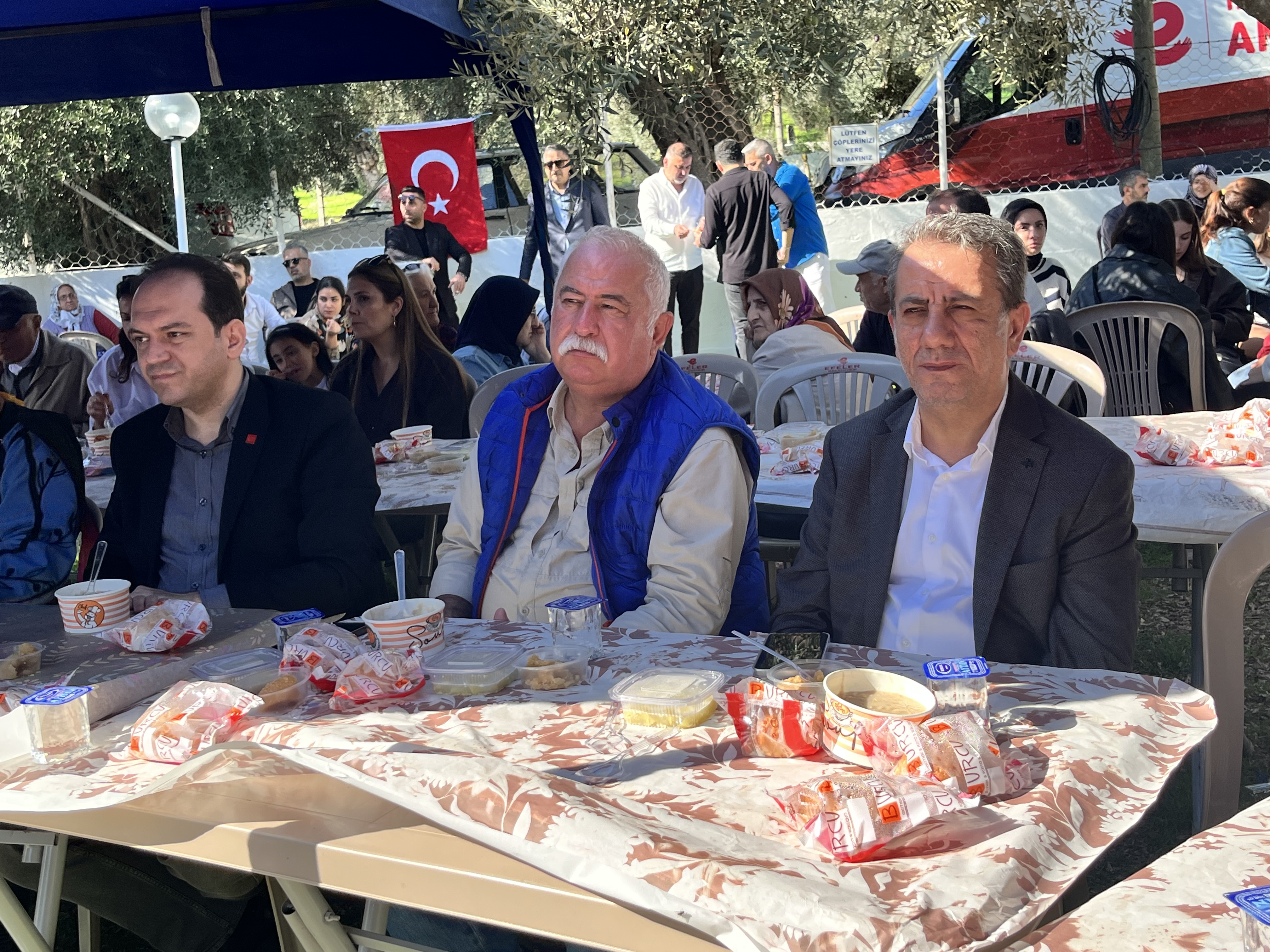 Cayyuzu Sehitleri Dualarla Anildi Eller Semaya Sehitler Icin Kalkti 609612 39F053Bb125F8Ecebe2113F78E25Ec8A