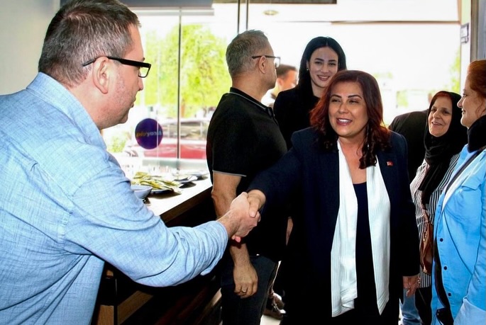 Cercioglundan Ak Parti Rozetiyle Ilk Esnaf Ziyareti 604155 Bd91A997F0F84Cccf72460Ca27Cde663