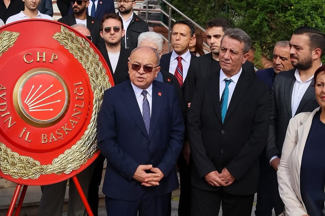 Chp Aydindan Cumhuriyet Bayrami Celengi 610164 3E47Ff23Af45F6D565D0C03C589491D8