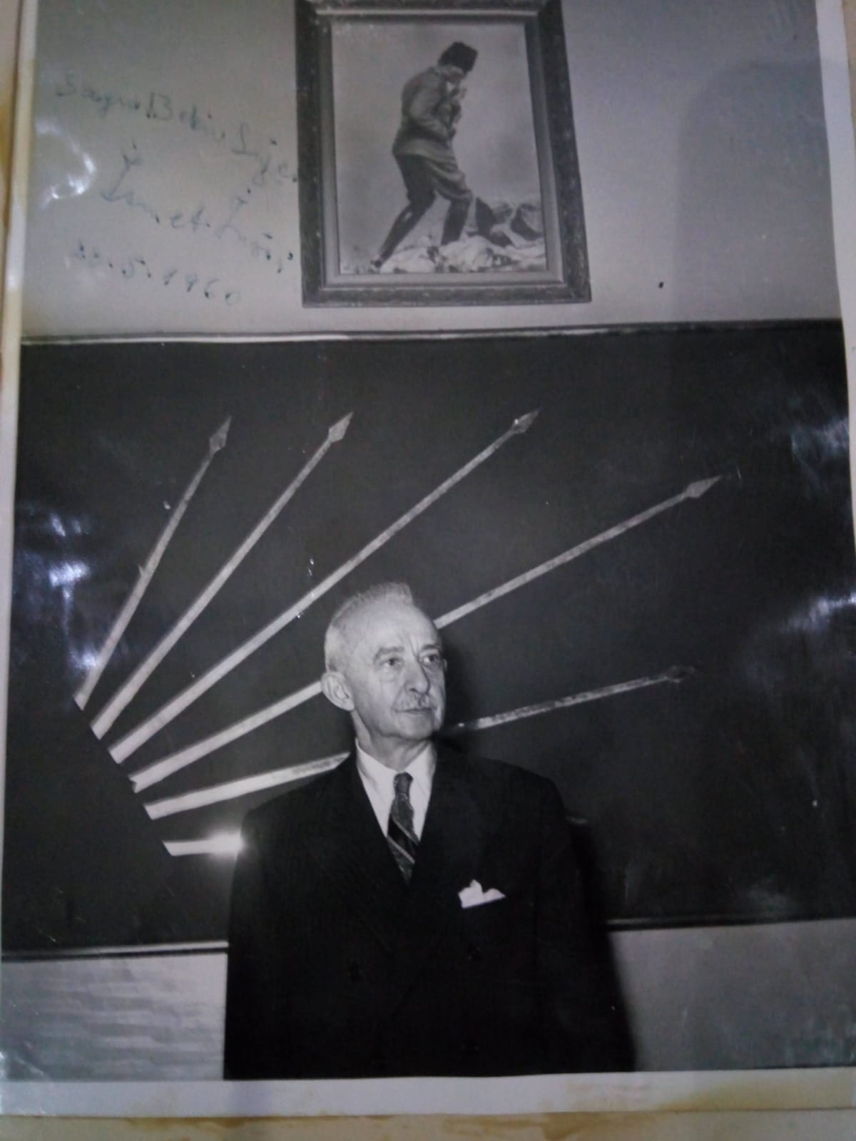 Chp Efelere Anlamli Hediye 605570 A4Bec88D09C10B24F1B747376D3301Ad