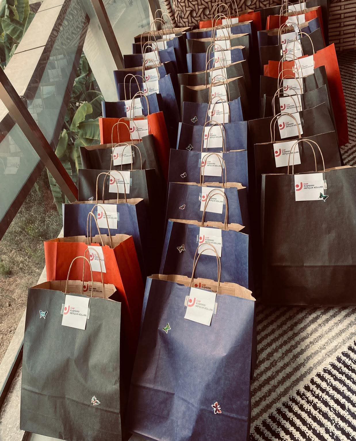 Chp Genclik Kollarindan Egitime Anlamli Destek 603410 38292302337B2B0Eb6641E1Ba3Ce1737