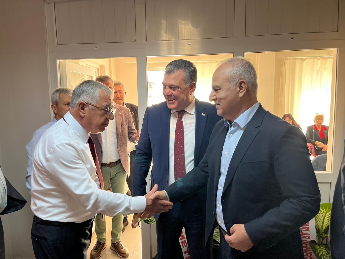 Chpli Baskan Kivraktan Ornek Davranis Demokrat Partilileri Yalniz Birakmadi 610716 656Cf46F6B2C344B7405E44C84Dc9E6C