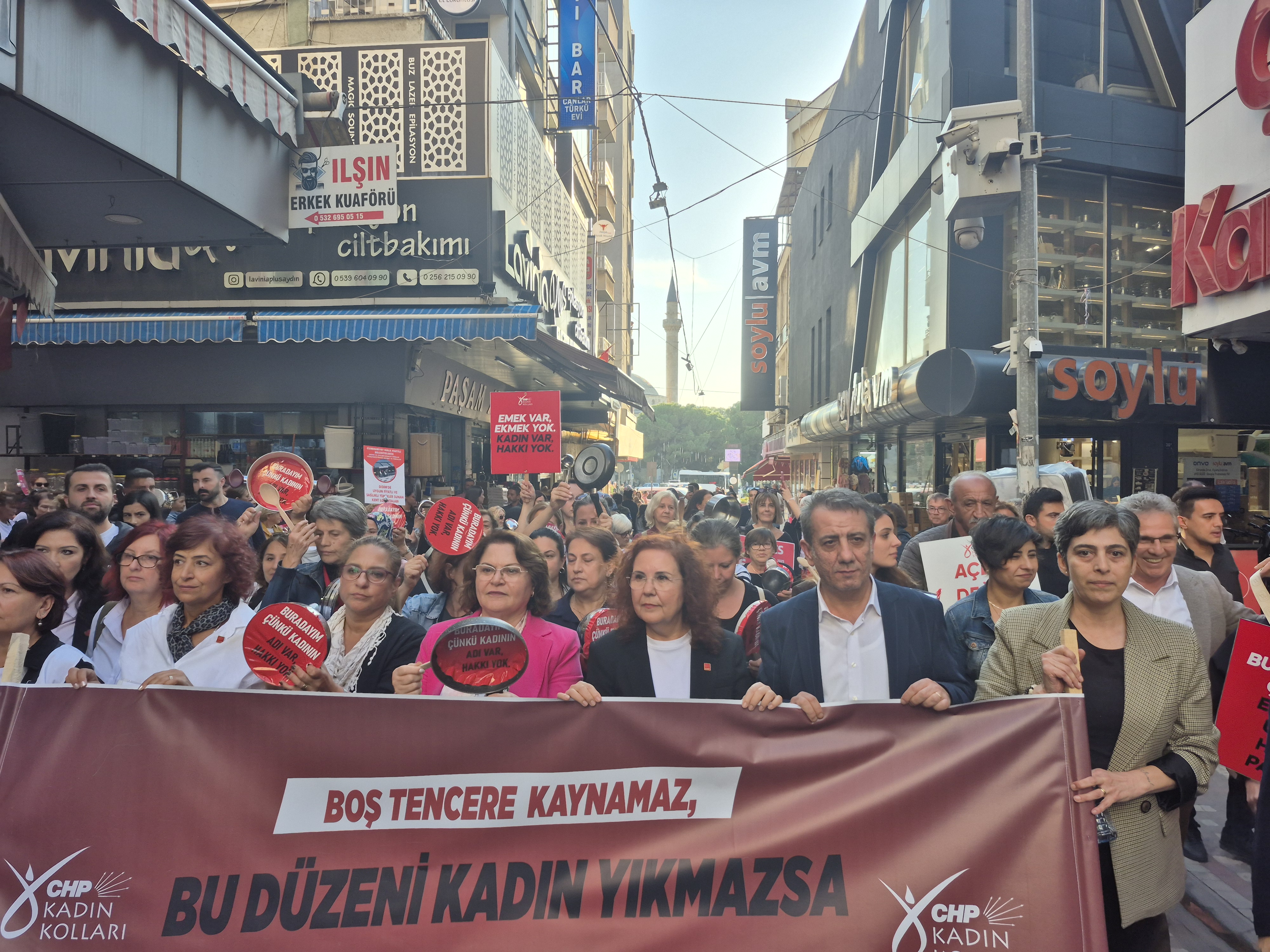 Chpli Kadinlardan Bos Tencere Eylemi 607607 Bd17830Cb6A2F754800E6Dba1Eccb9Ac