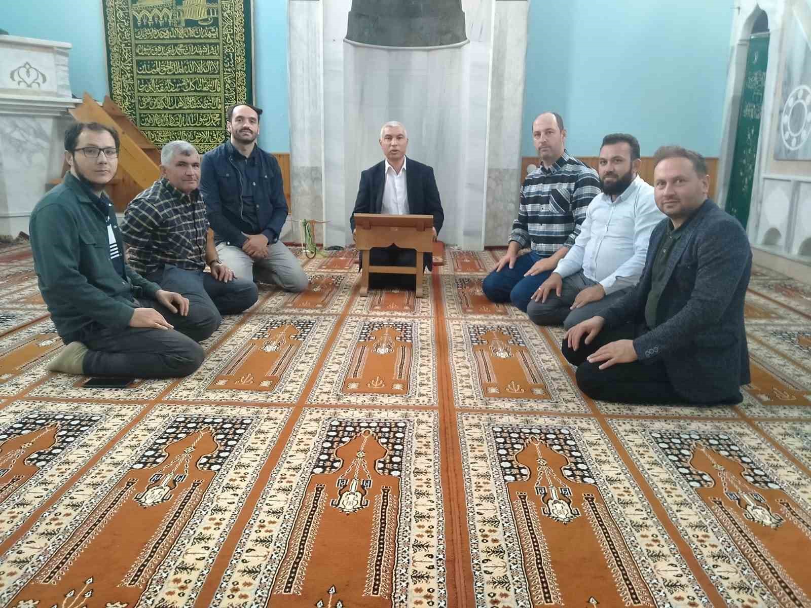 Cinede Oku Yorum Projesiyle Bir Araya Geldiler 0D67Ce88A6F36Ad3A6E43327E67Da7Be