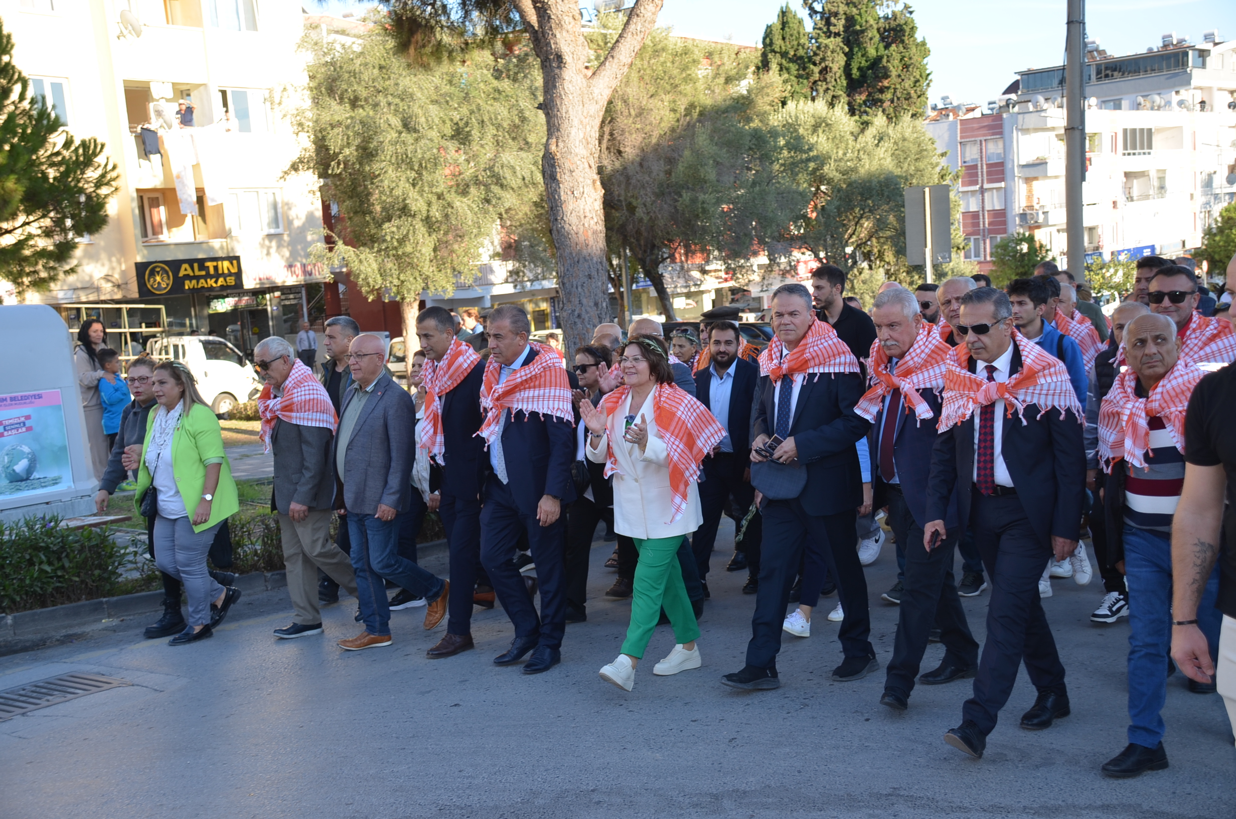 Didim 7 Zeytin Festivali Renkli Goruntulerle Basladi 605885 89039A1D2C98108F6F831B6D8D991323