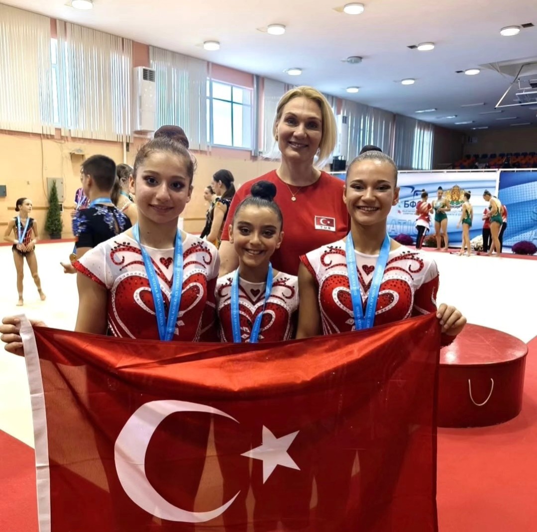 Didimli Cimanstikciler Altin Madalya Kazandi 605929 E8C2Ccb7152Abd6Ef9Cf4Ccf029D49A0