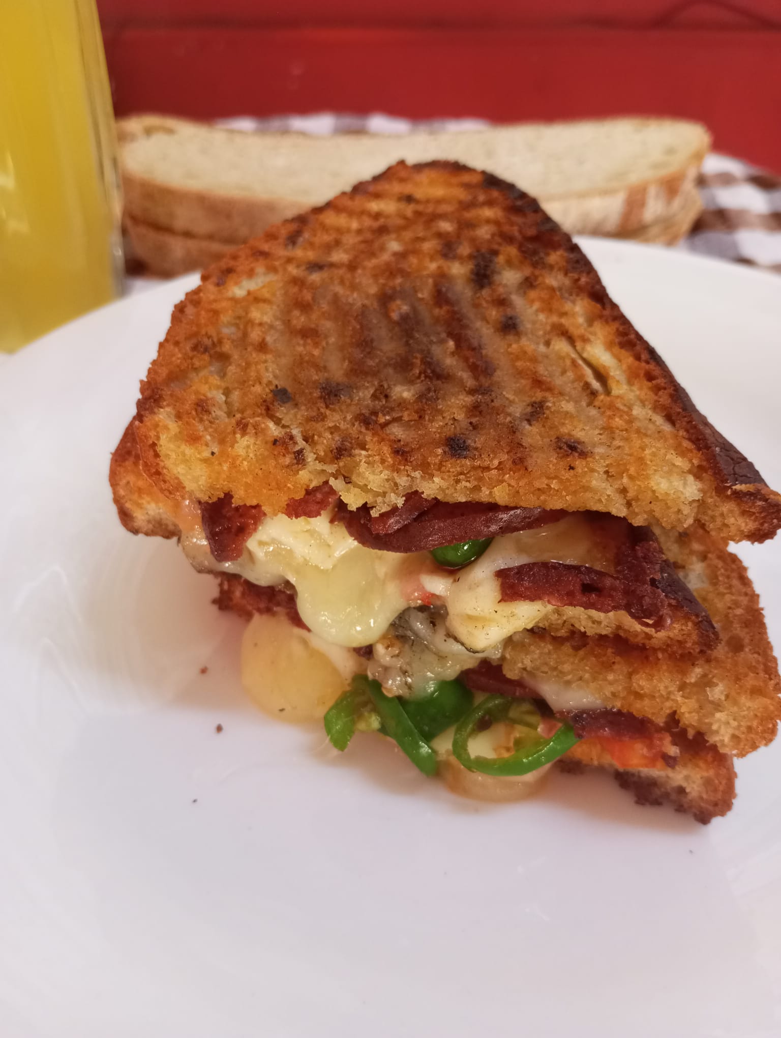 Dunyanin En Iyi Tostu Diyen Milora Aydinli Tostcudan Cevap 604463 2297273F8B52704E6Df96Ce88C914Ce7