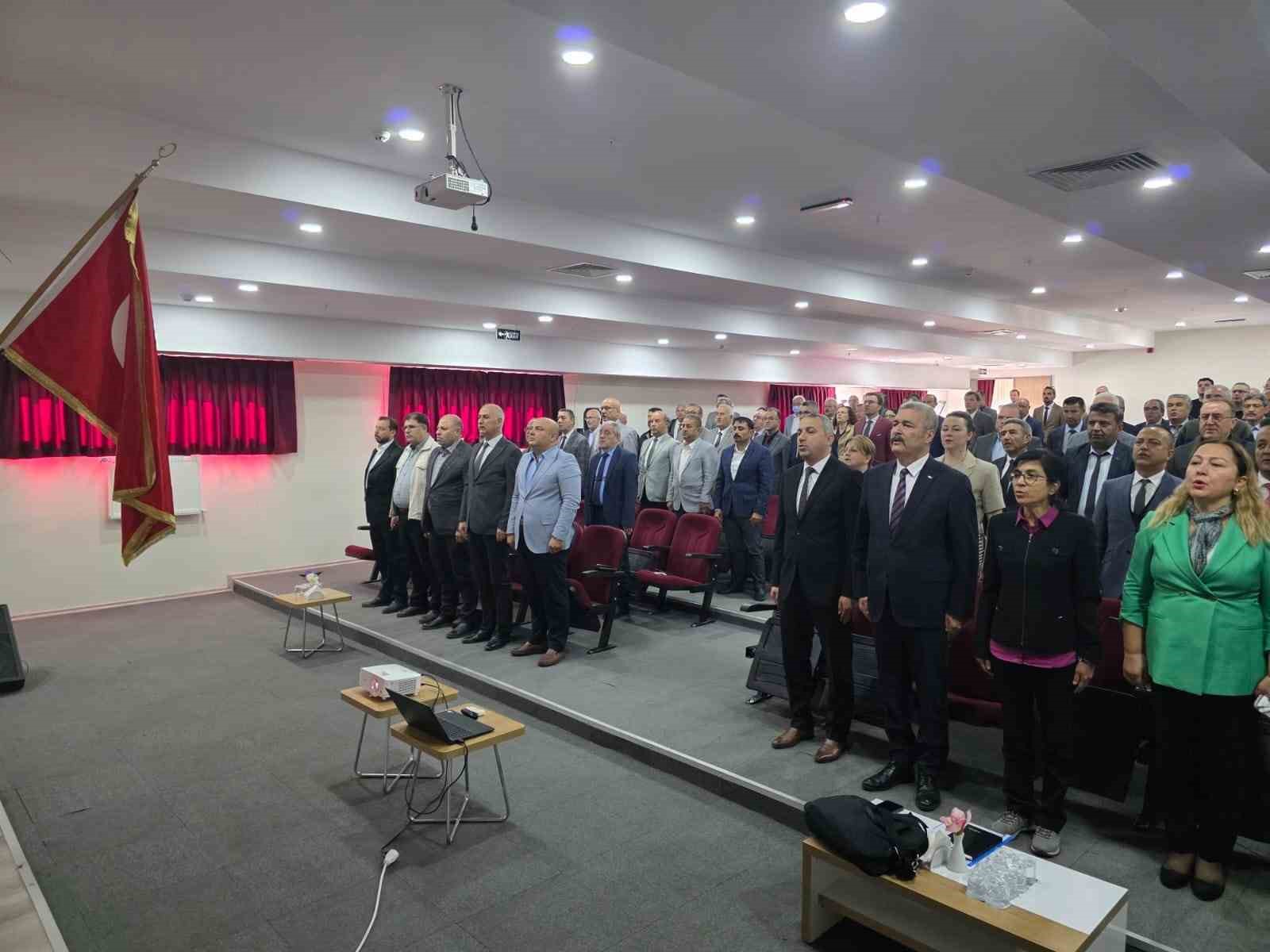 Efelerde Okul Mudurleri Bilgilendirildi 53E652C69837738Af35Ecf7Ad2B77961