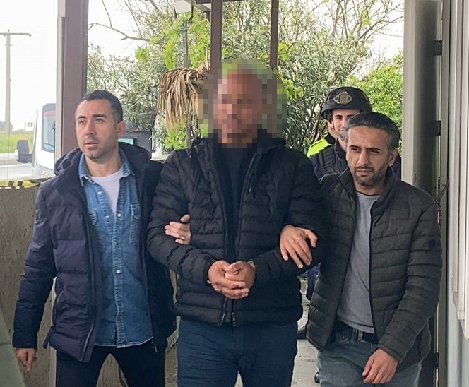 Eski Patronuna Kursun Yagdirdi 7 Yil 7 Ay Hapis Aldi 610603 35D75367C085Cb61B93808B7E22Caea8