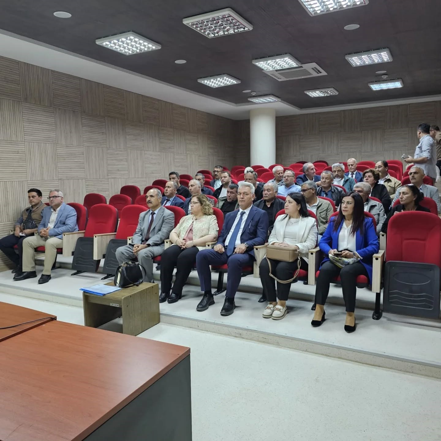 Germencikte Muhtarlar Bilgilendirildi 10Ec3924372Acadd2E0631B828C5C3D5