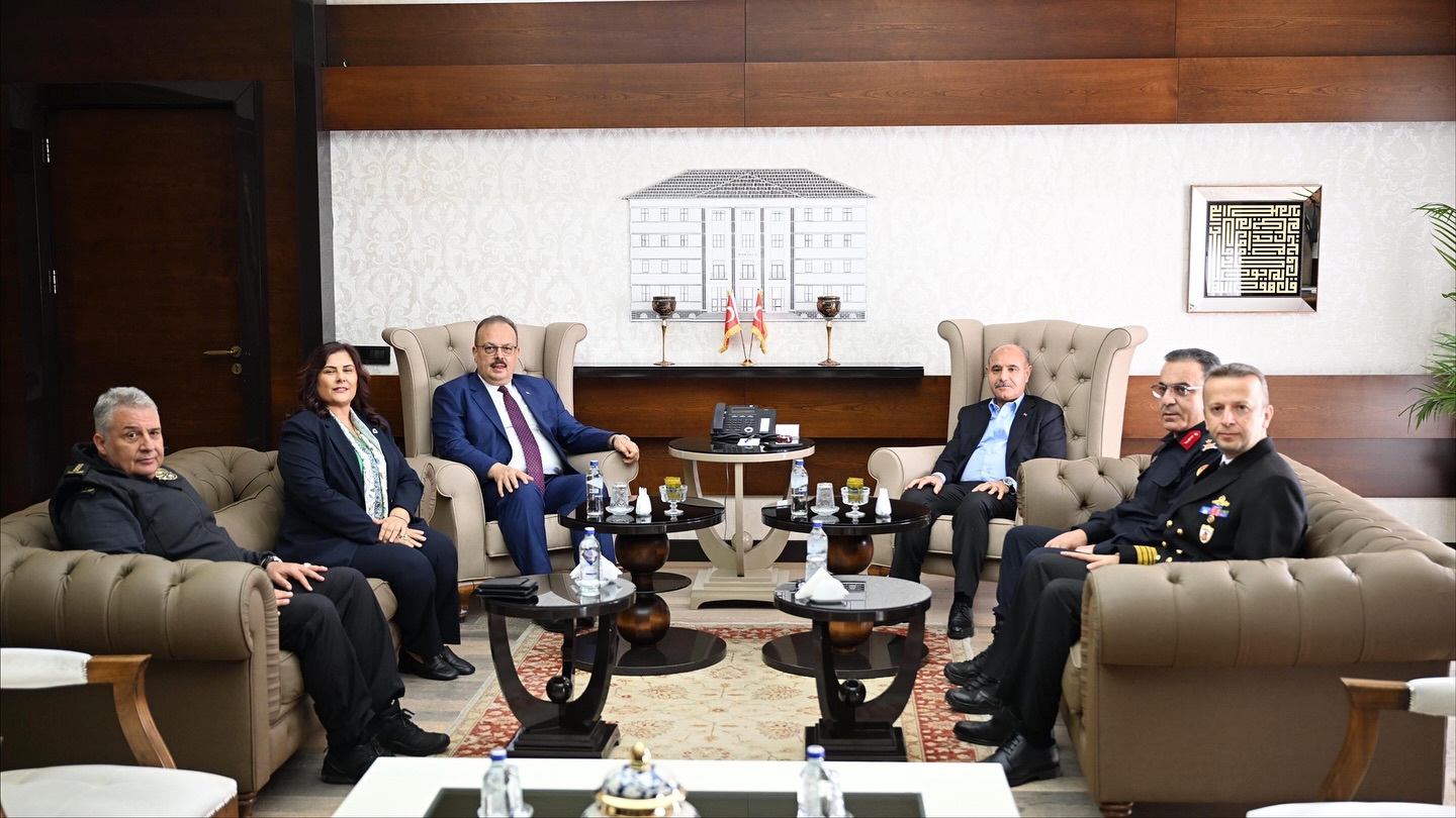 Icisleri Bakan Yardimcisi Aydinda 607672 38Abccc92A2652Ccfadf95Eb95D0129E