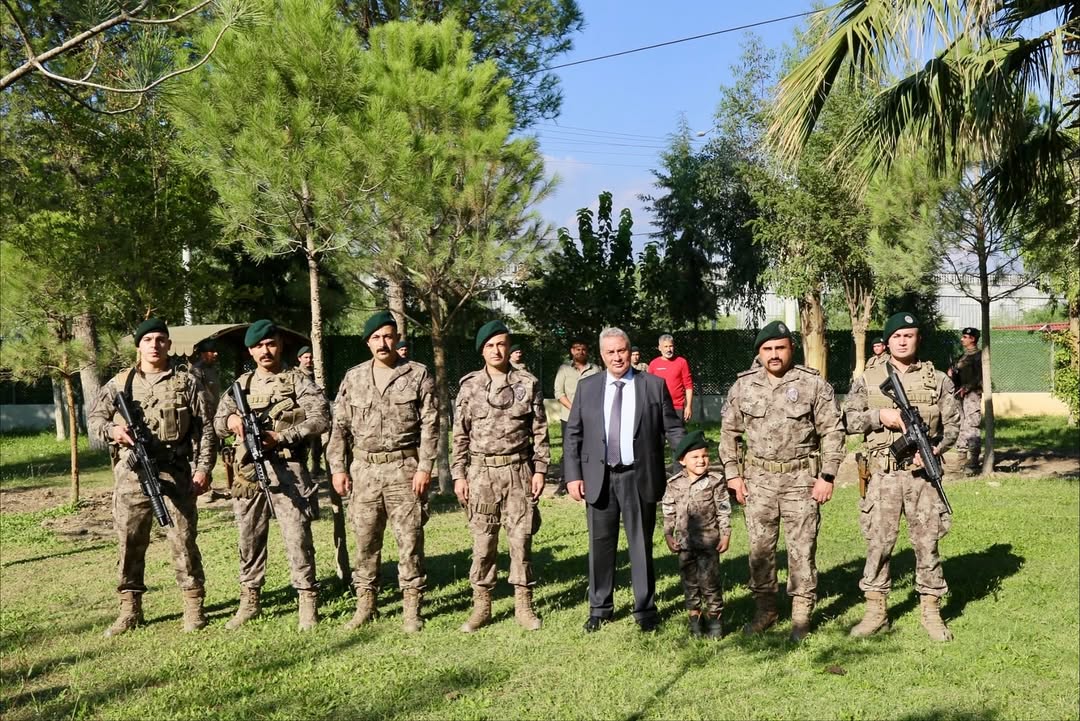 Kahramanlar Suriyeye Dualarla Ugurlandi 607049 61Da908D33Af806D63C8A1E1C97Dfdc2