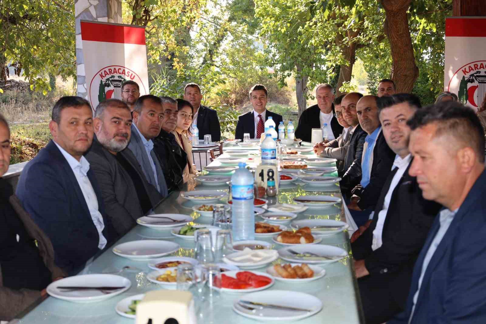 Kaymakam Gundogdu Muhtarlar Ile Kahvaltida Bir Araya Geldi 9C8D497178064Bed5290Da176D793B6A